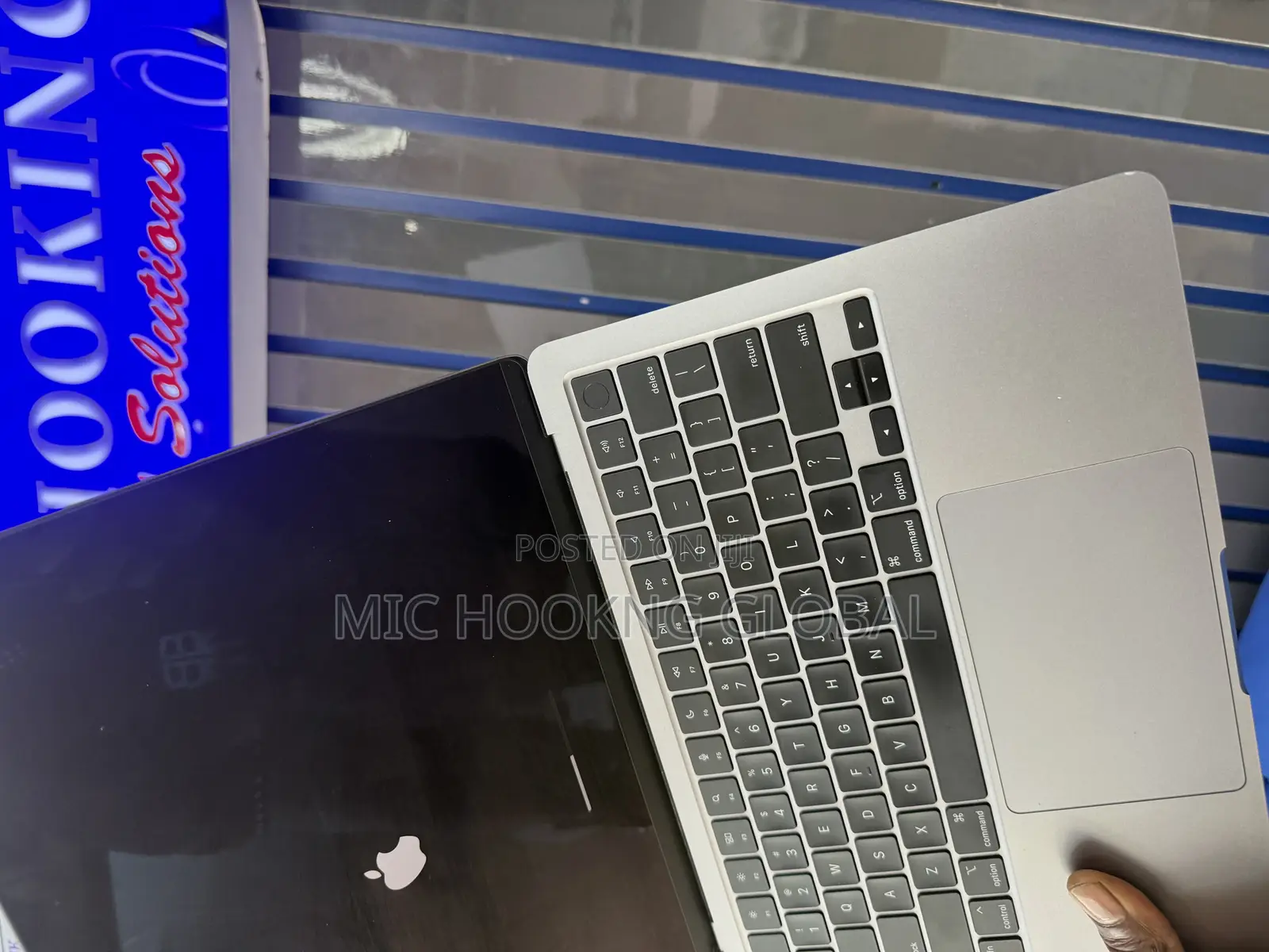 Laptop Apple MacBook Air 2022 M2 8GB Intel Core M2 SSD 256GB