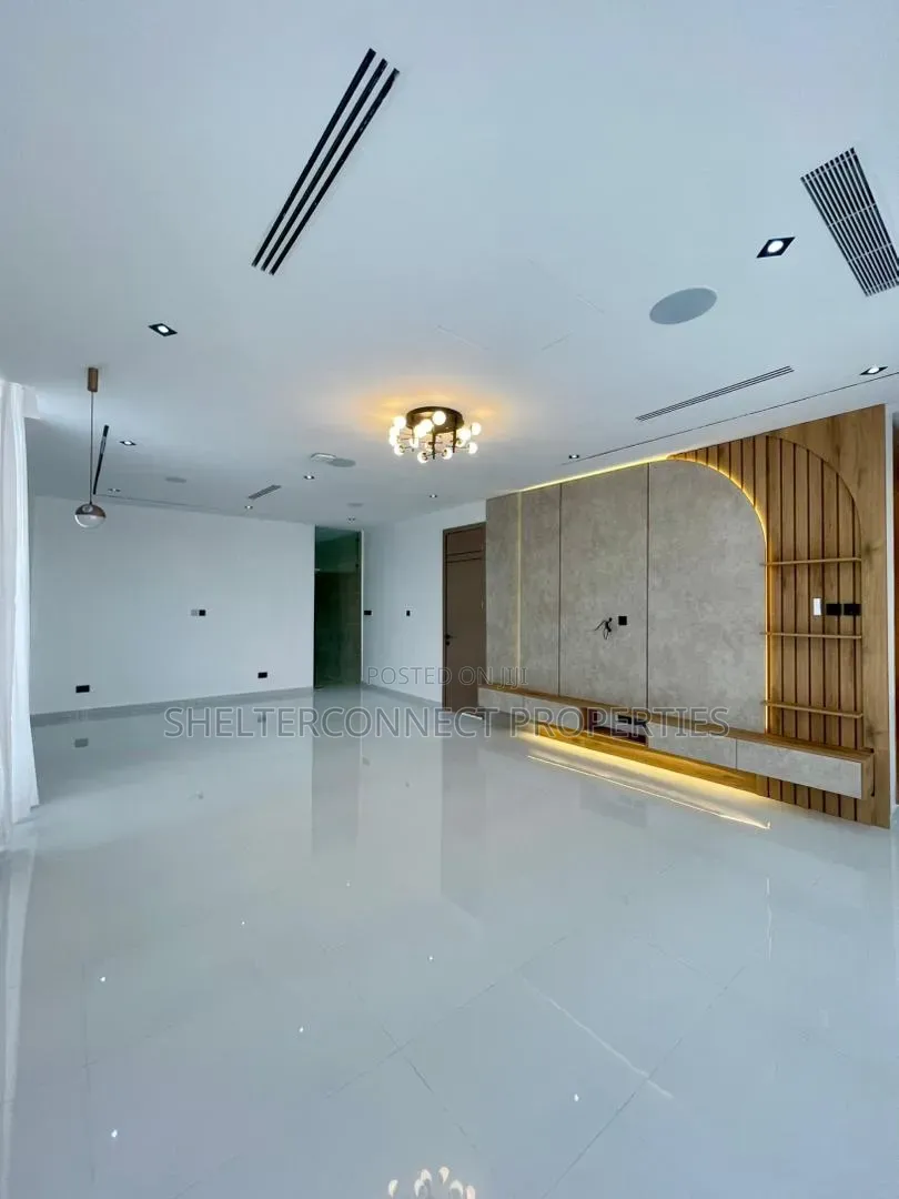 5bdrm Duplex in Ikoyi S.W for sale
