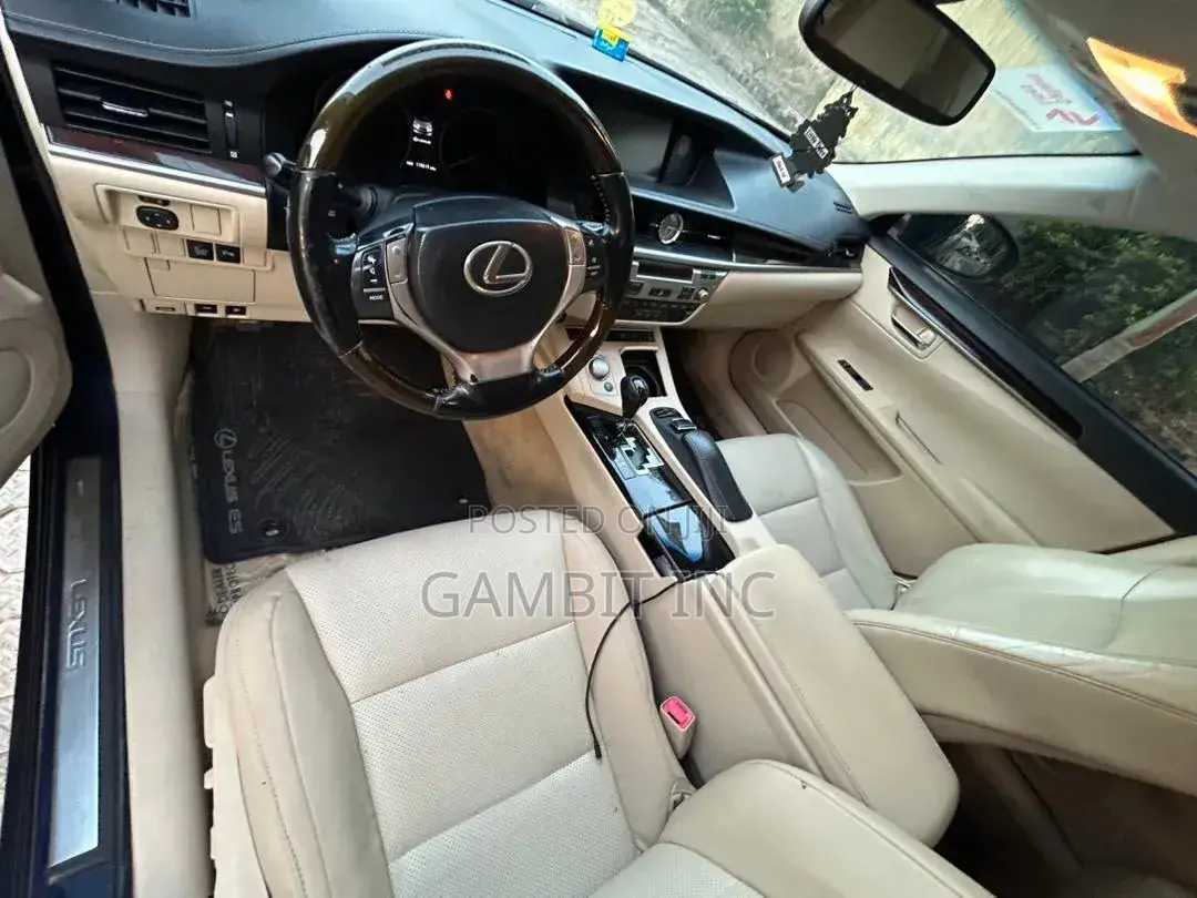 Lexus ES 350 FWD 2013 Blue