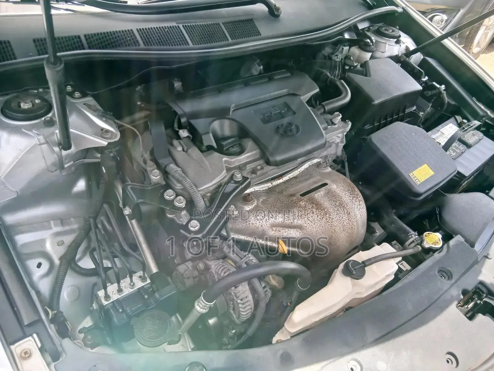 Toyota Camry XLE 4dr Sedan (2.5L 4cyl 6A) 2012 Silver