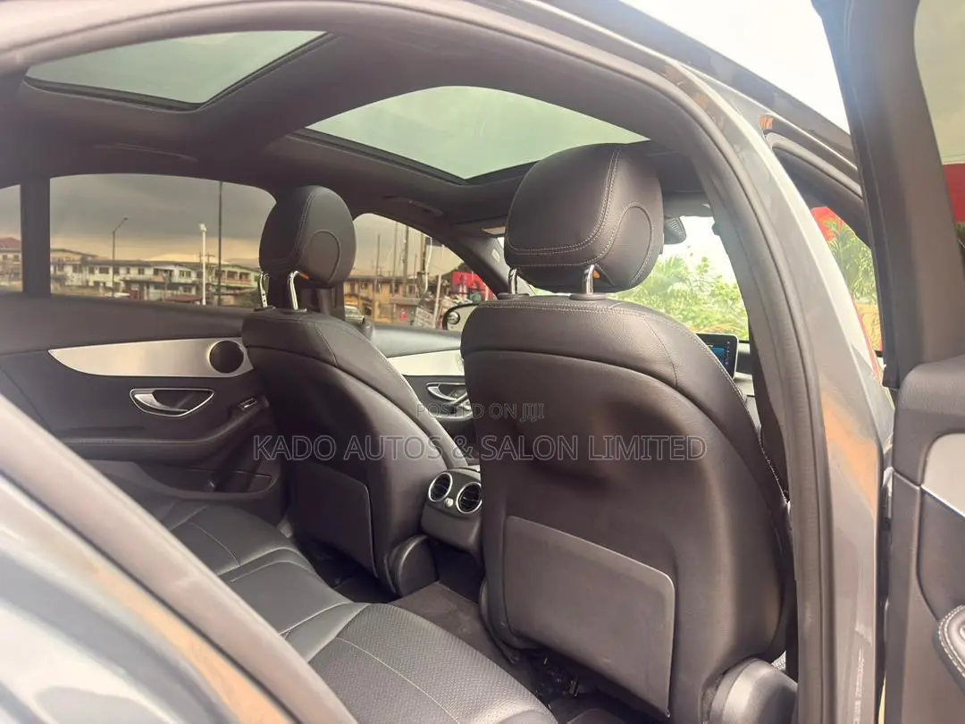 Mercedes-Benz C300 2019 Gray