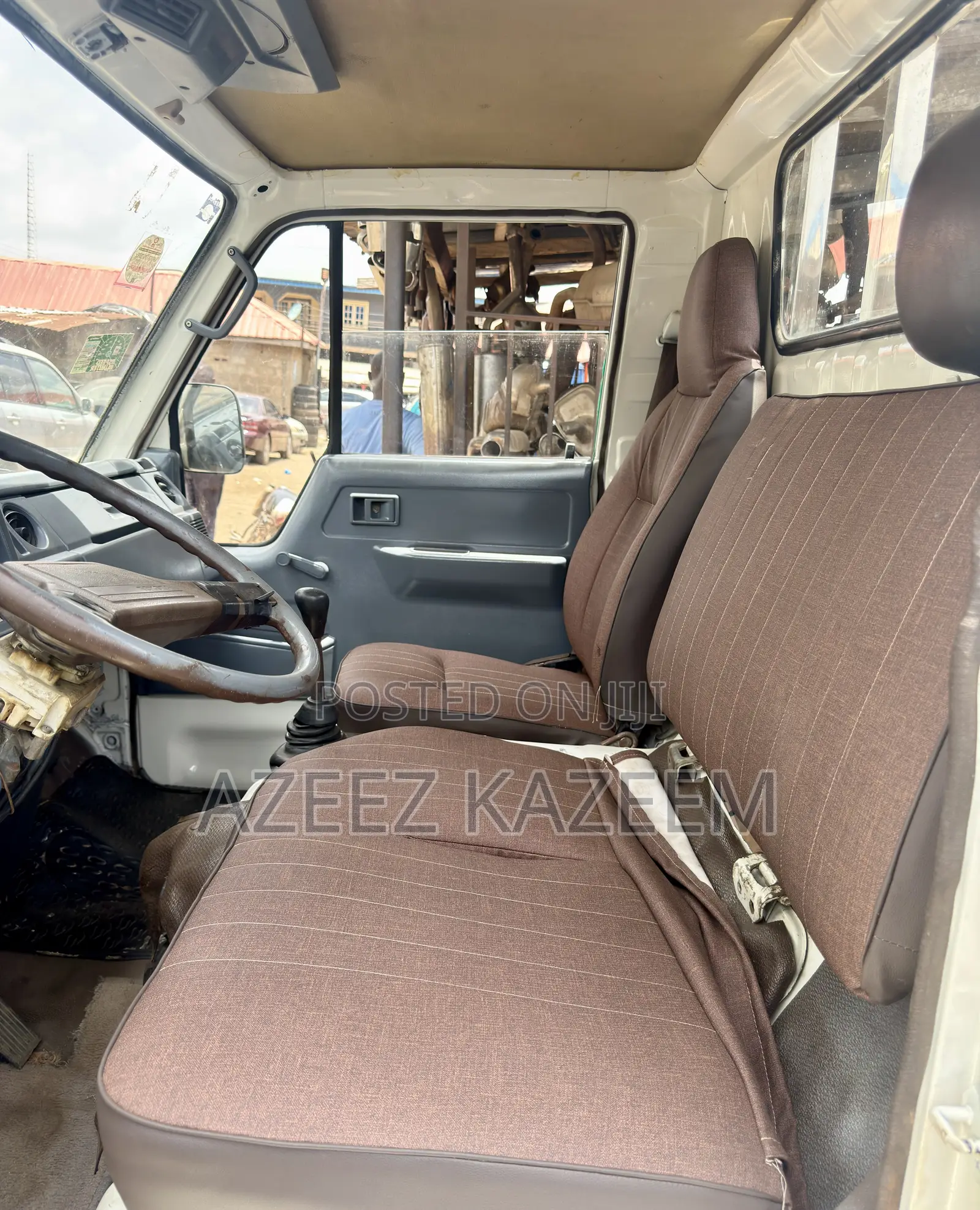 Toyota Dyna 100 Dropped Sided Open Body