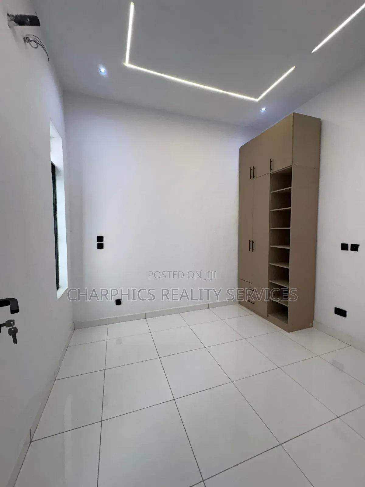 4bdrm Duplex in Off Lekki-Epe Expressway for sale