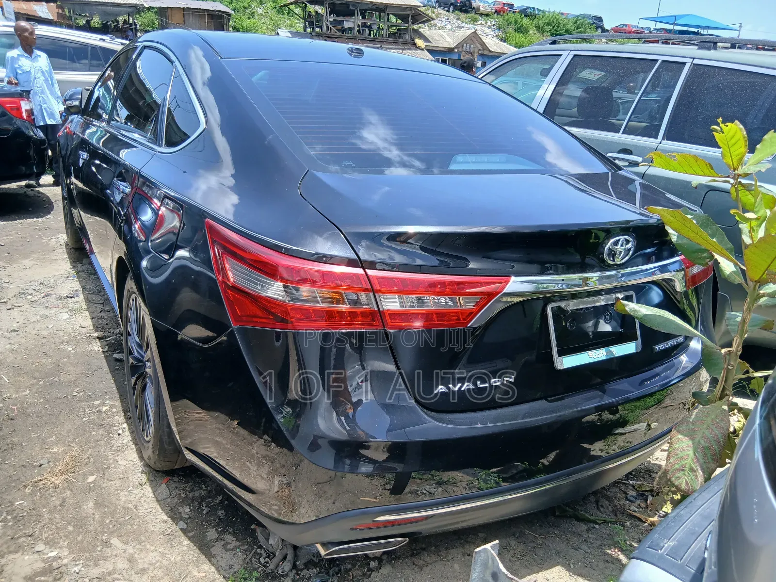Toyota Avalon Touring FWD Sedan (3.6L 6cyl 6A) 2016 Black