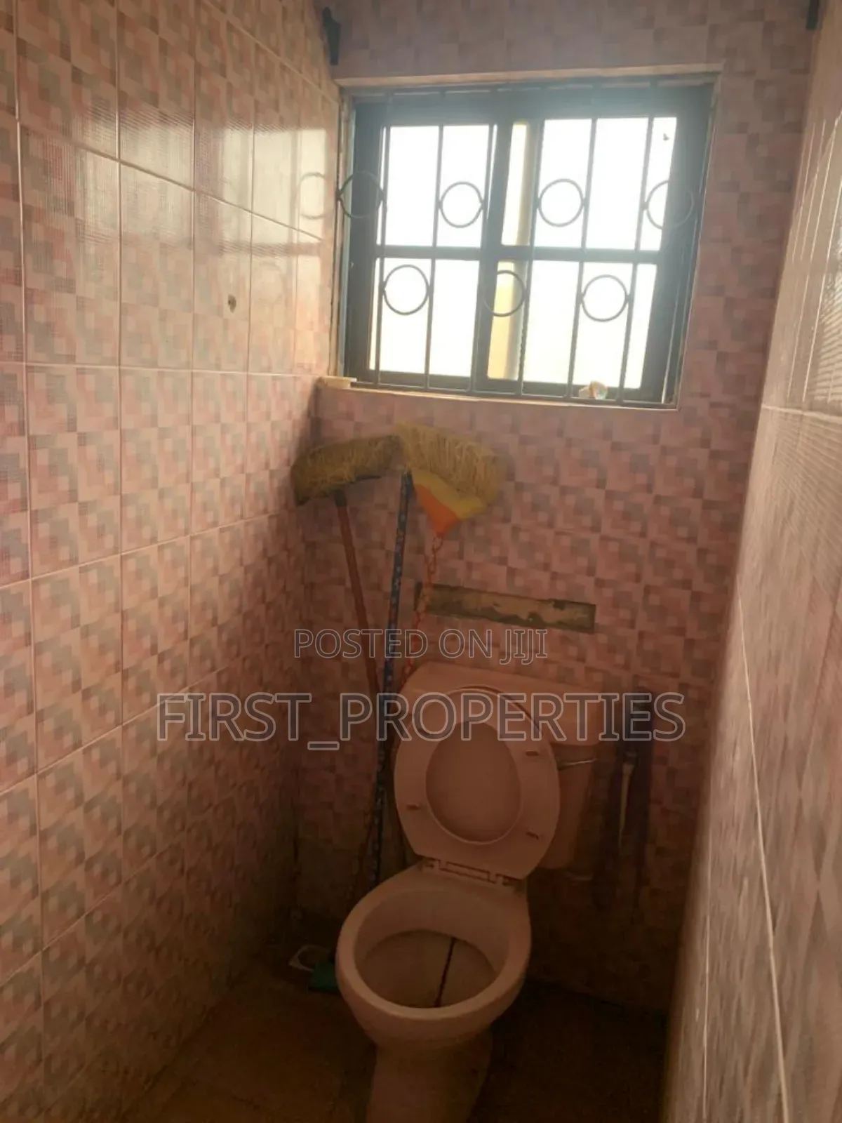 Furnished 4bdrm Bungalow in Akinbode Estate, Agbowo for sale