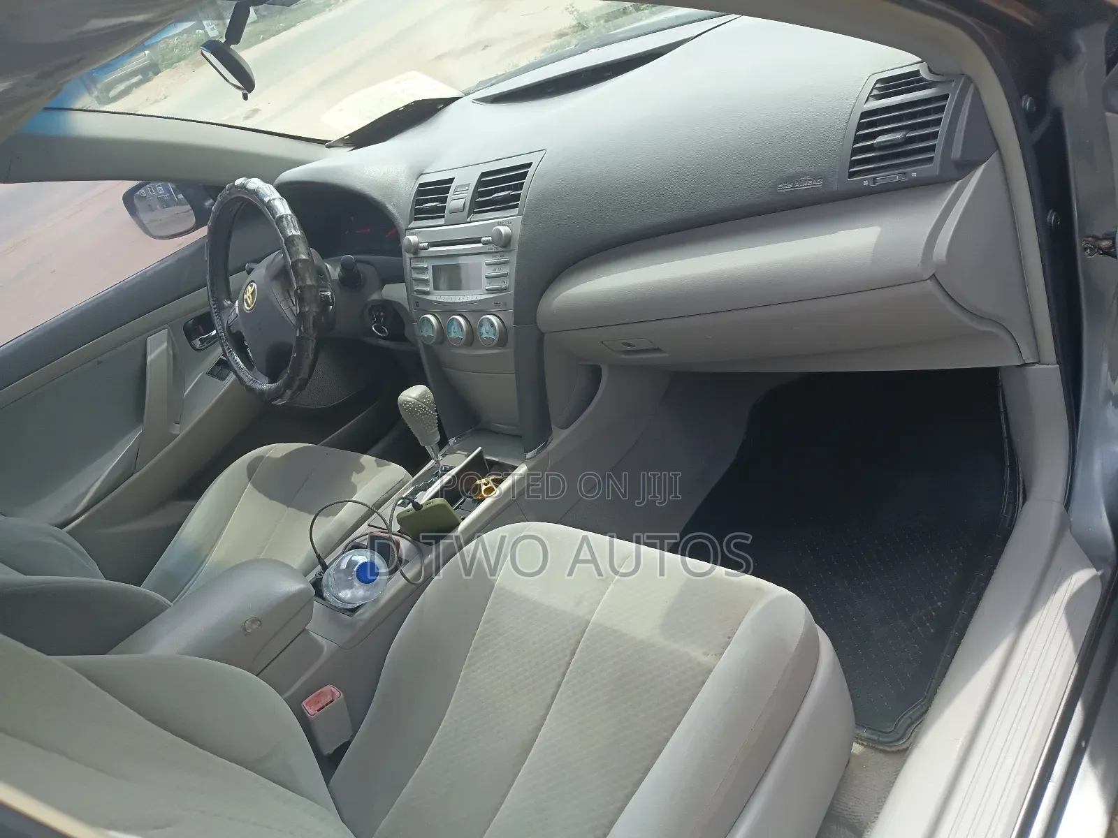 Toyota Camry LE 4dr Sedan (2.4L 4cyl 5A) 2008 Gray