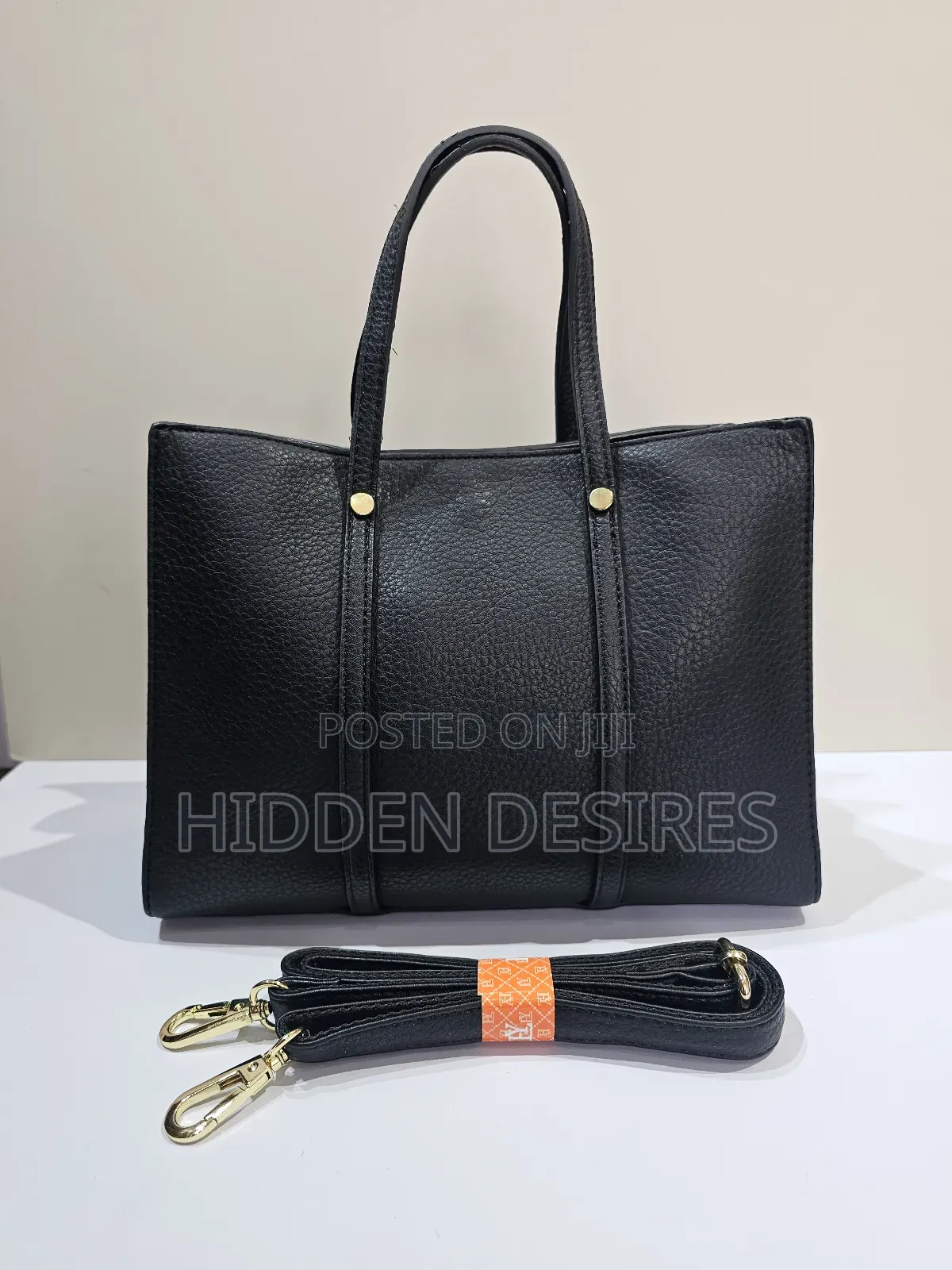 Ceecee Black Shoulder Bag