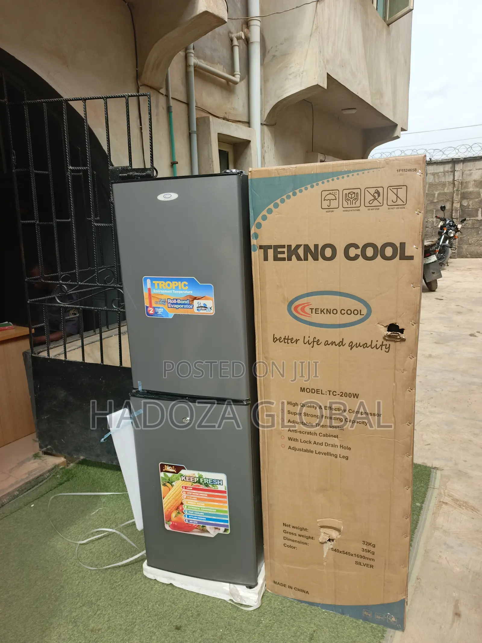 Hostel/Apartment Tekno Cool Fridge – Compact Efficient