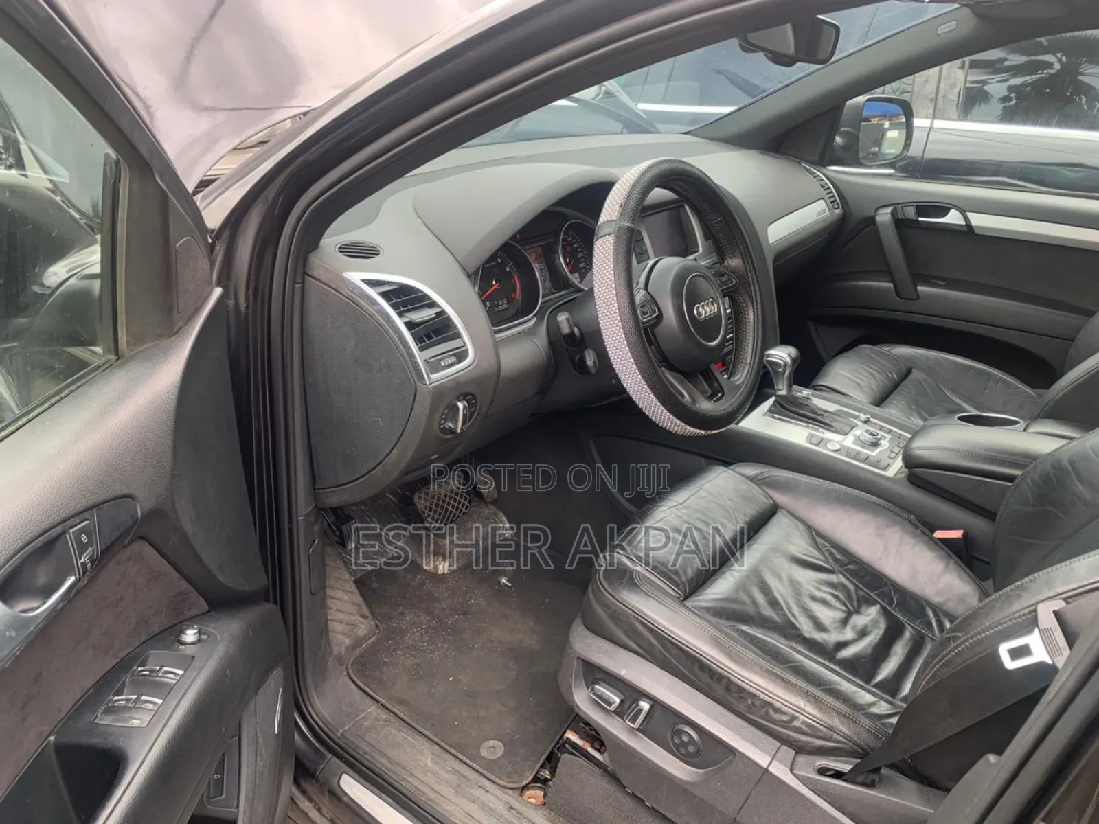 Audi Q7 2012 Black
