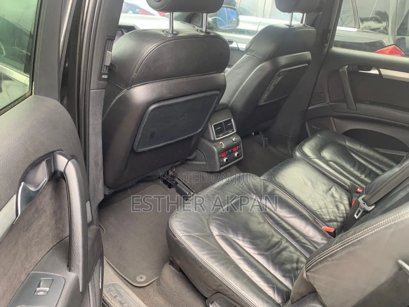 Audi Q7 2012 Black