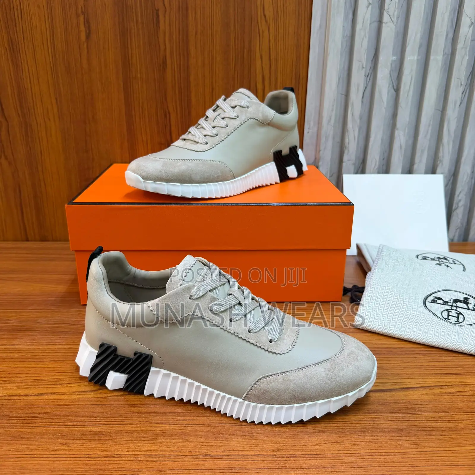 Hermes Sneakers 40-46 Available in Black and Ash