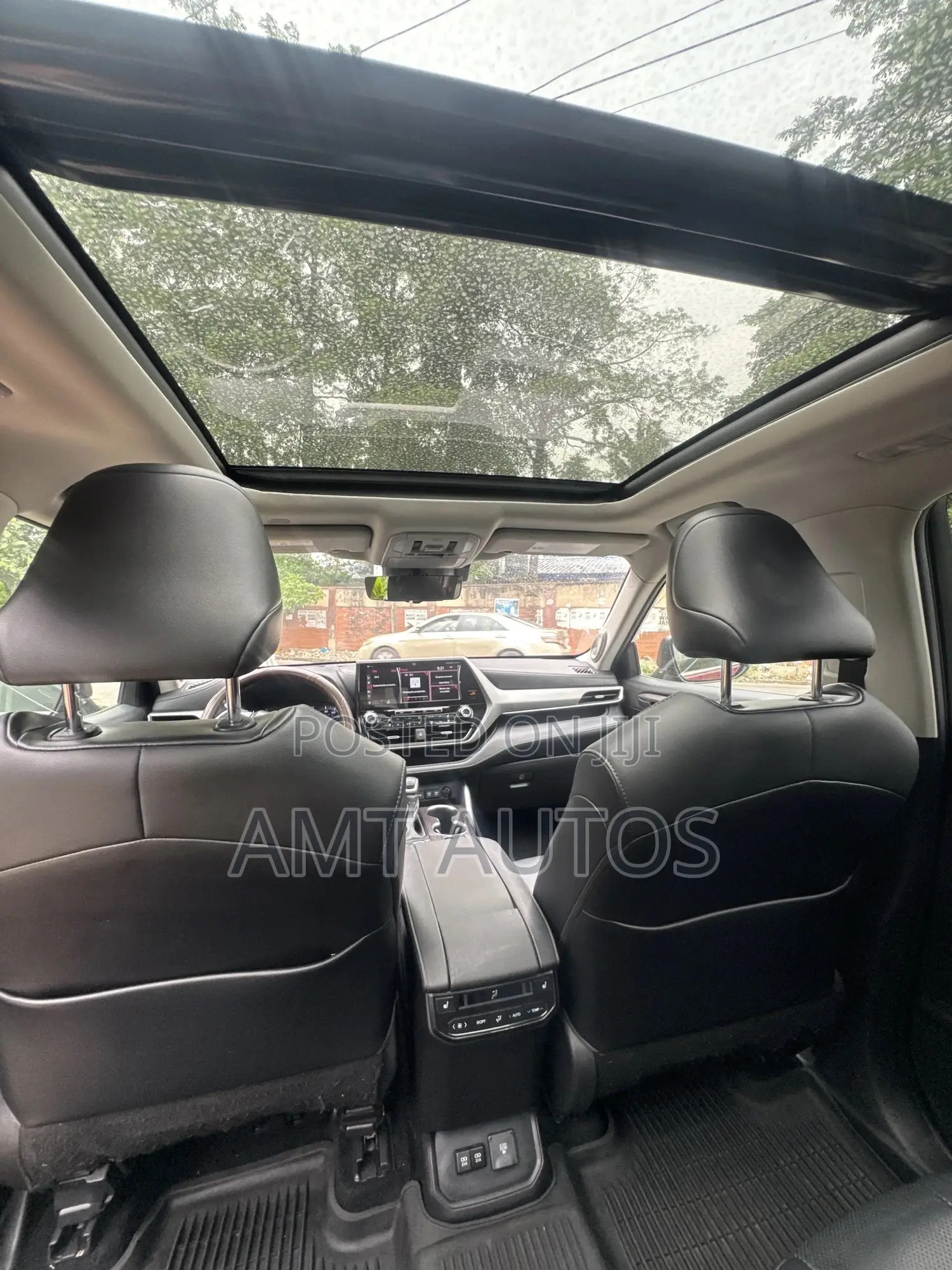 Toyota Highlander Platinum 2021 Red