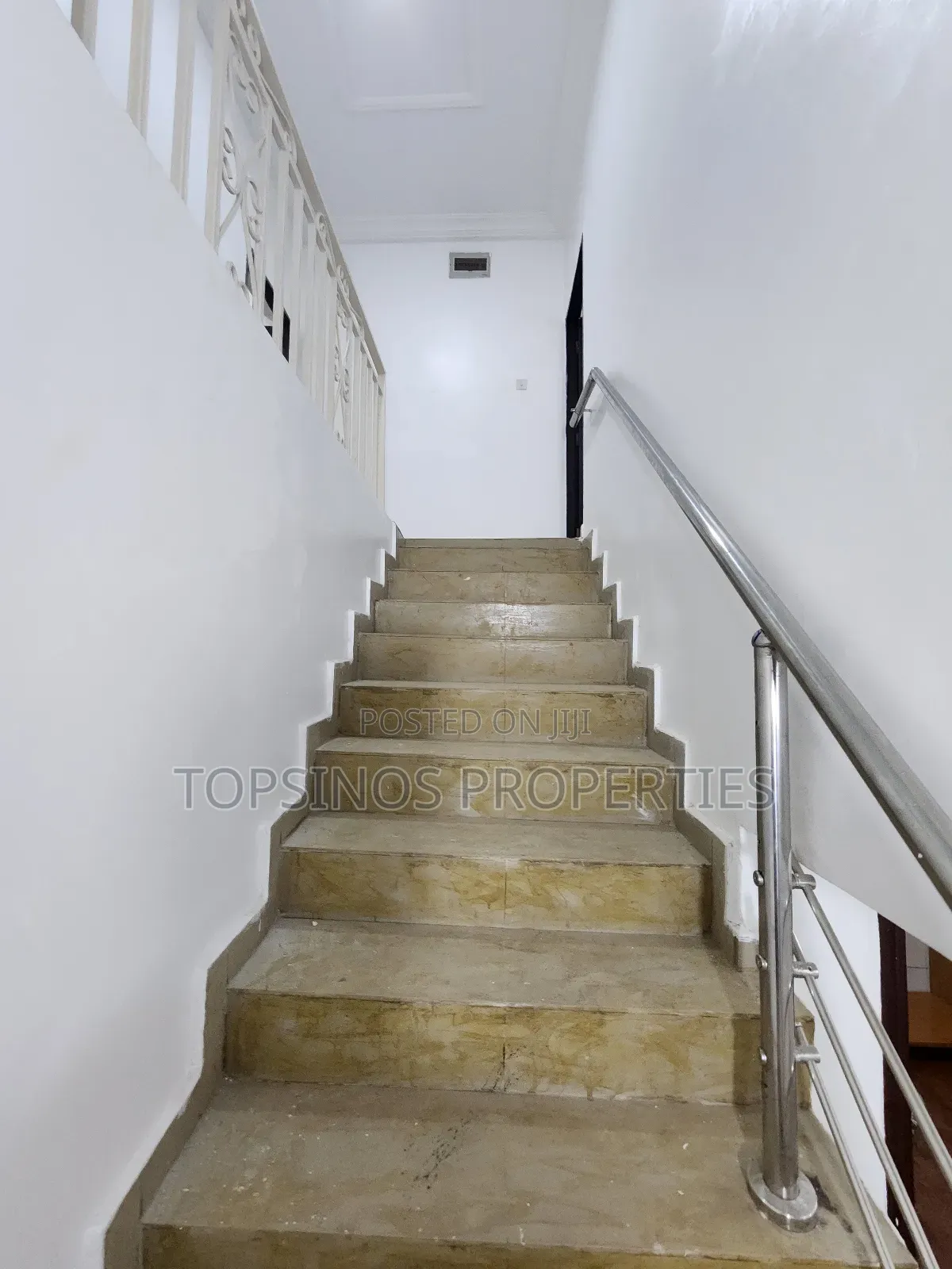 2bdrm Duplex in Dawaki for rent