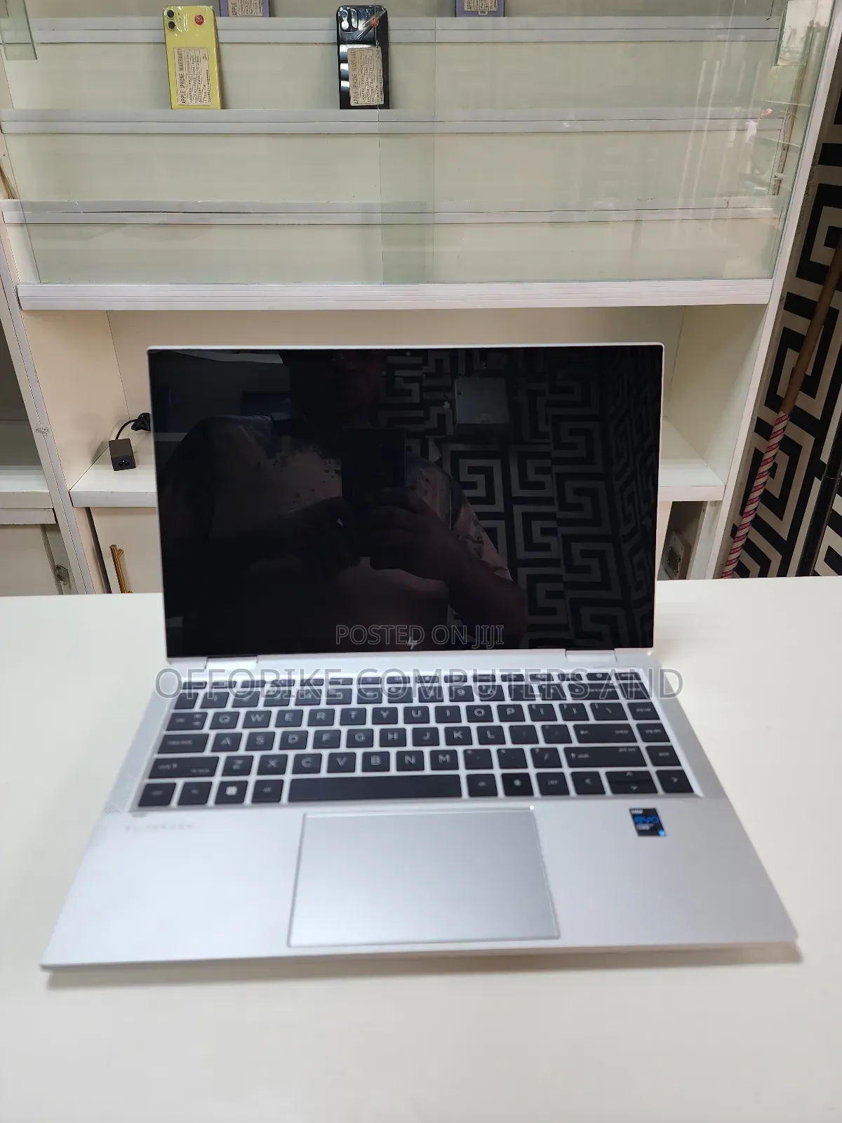 Laptop HP EliteBook 1040 G8 16GB Intel Core i7 SSD 512GB
