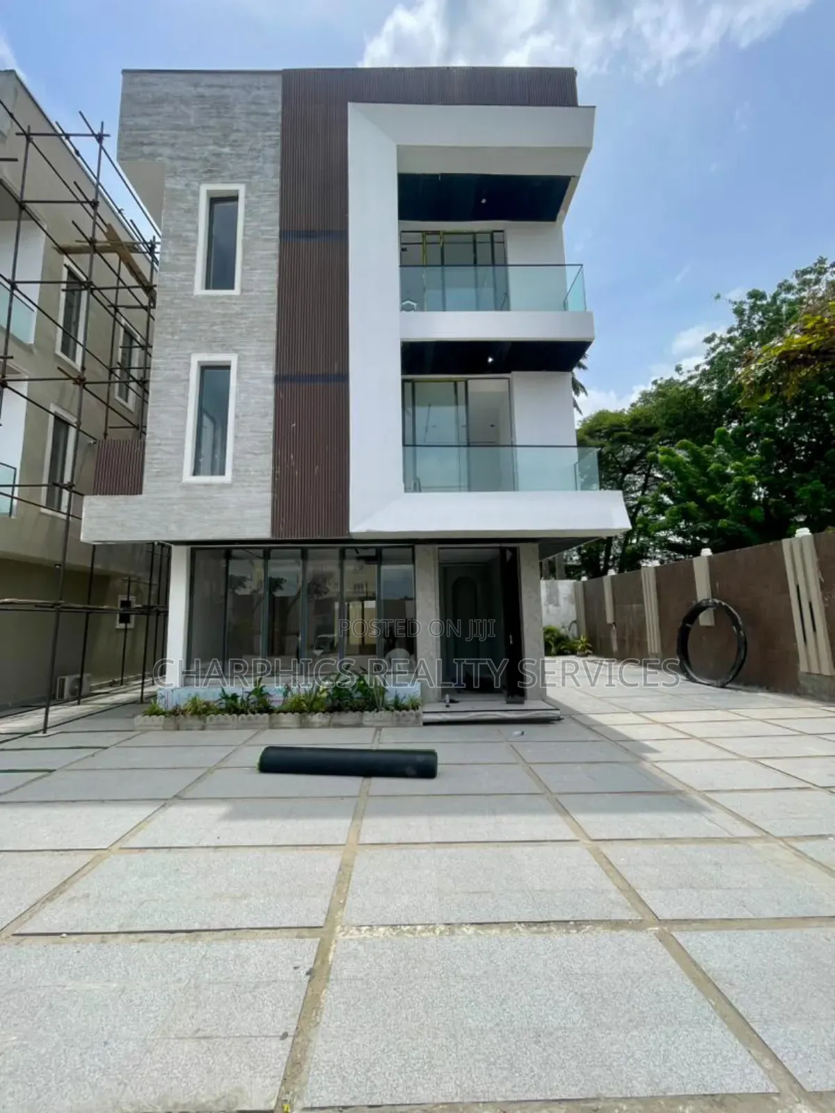4bdrm Duplex in Old Ikoyi for sale