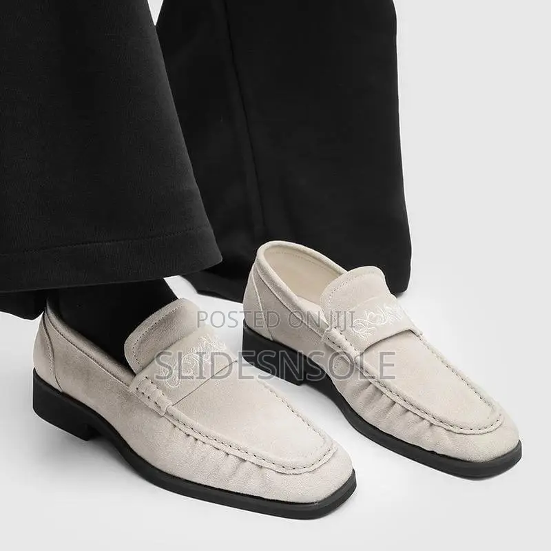 Japanese Embroidery Logo Plaque Suede Loafers
