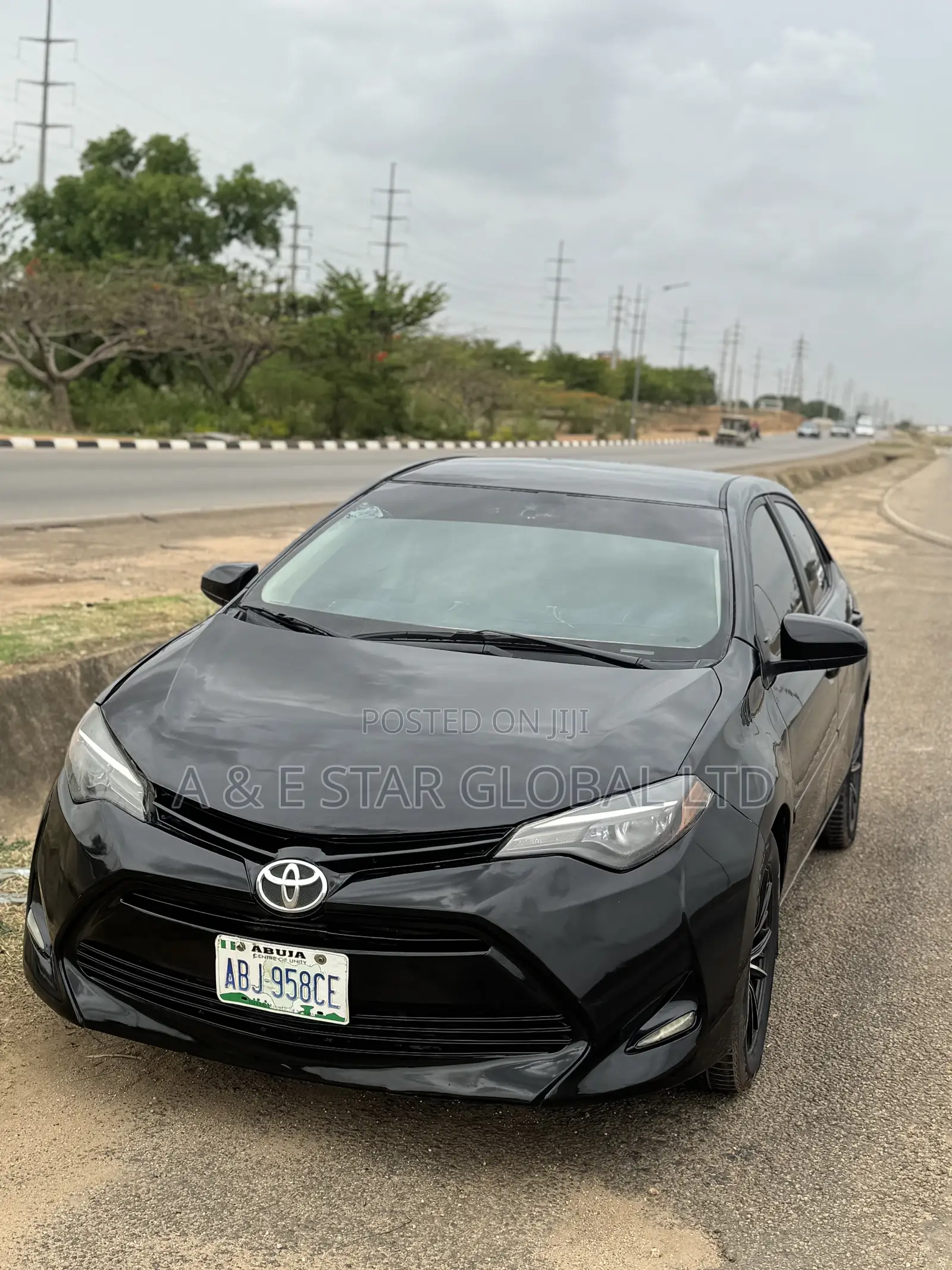 Toyota Corolla LE 4dr Sedan (1.8L 4cyl CVT) 2014 Black