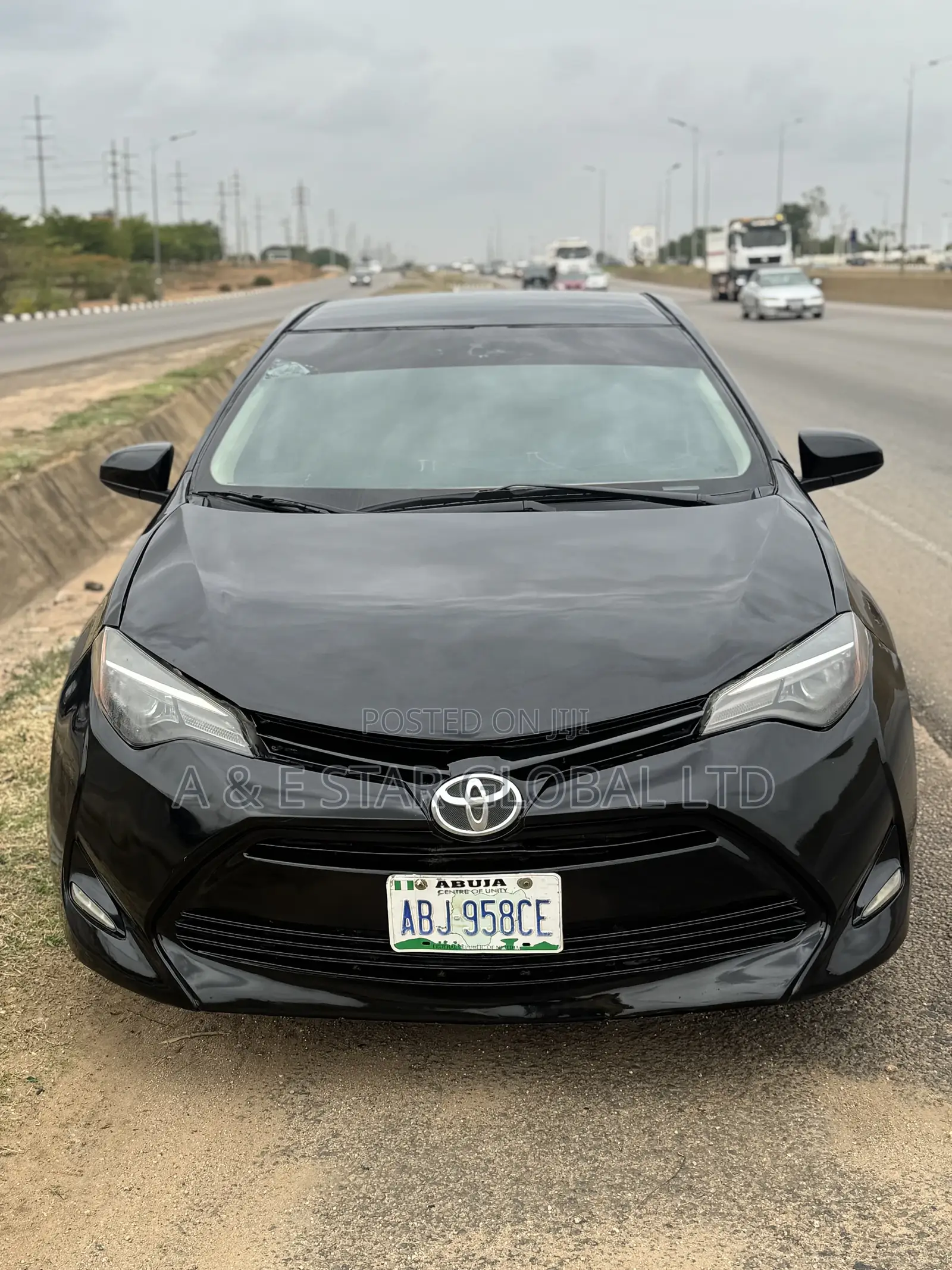 Toyota Corolla LE 4dr Sedan (1.8L 4cyl CVT) 2014 Black