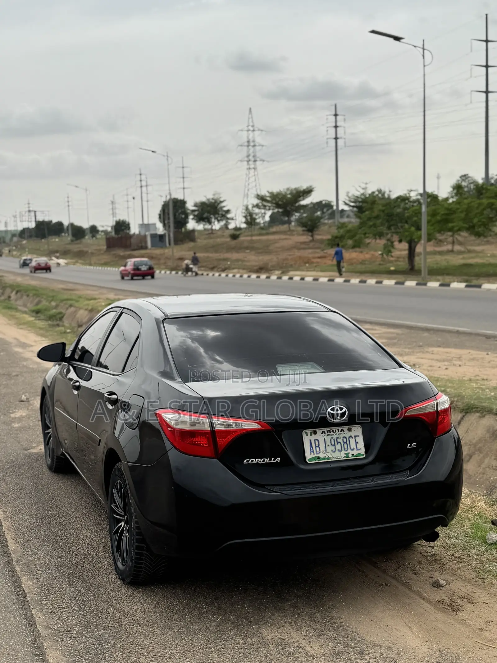 Toyota Corolla LE 4dr Sedan (1.8L 4cyl CVT) 2014 Black