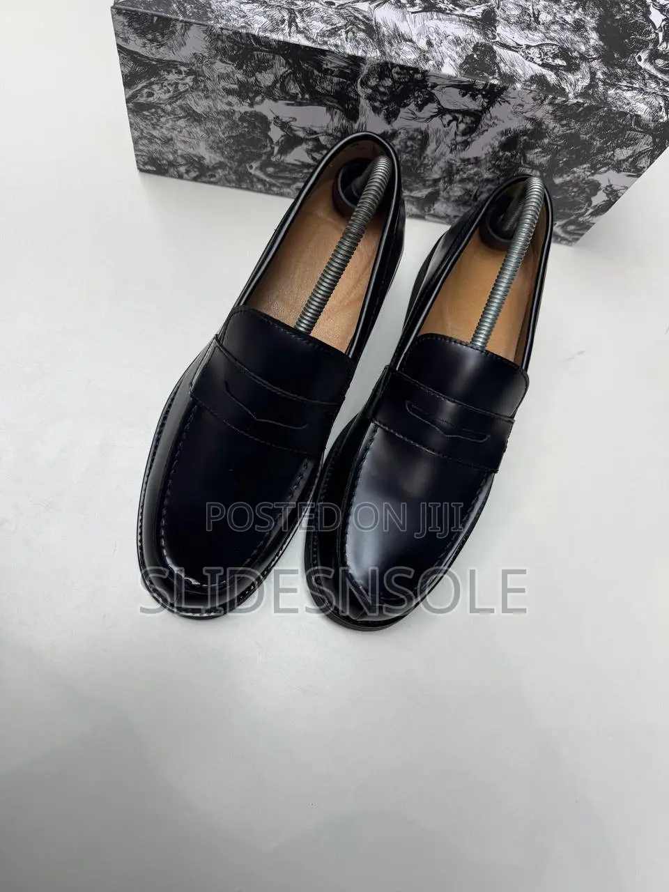 FDCP Two-Toned Brown and White Penny Loafers