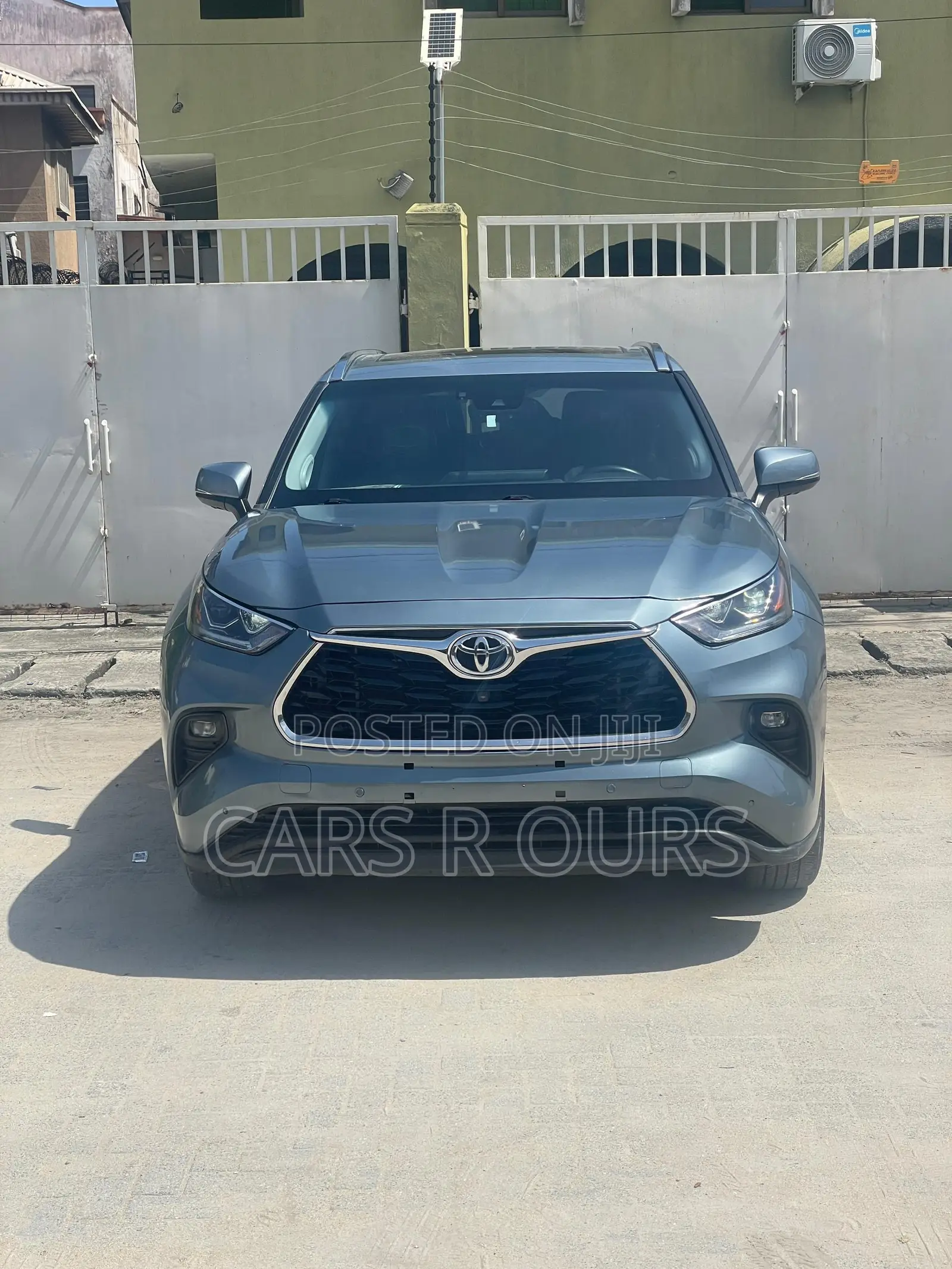 Toyota Highlander Platinum 2022 Blue