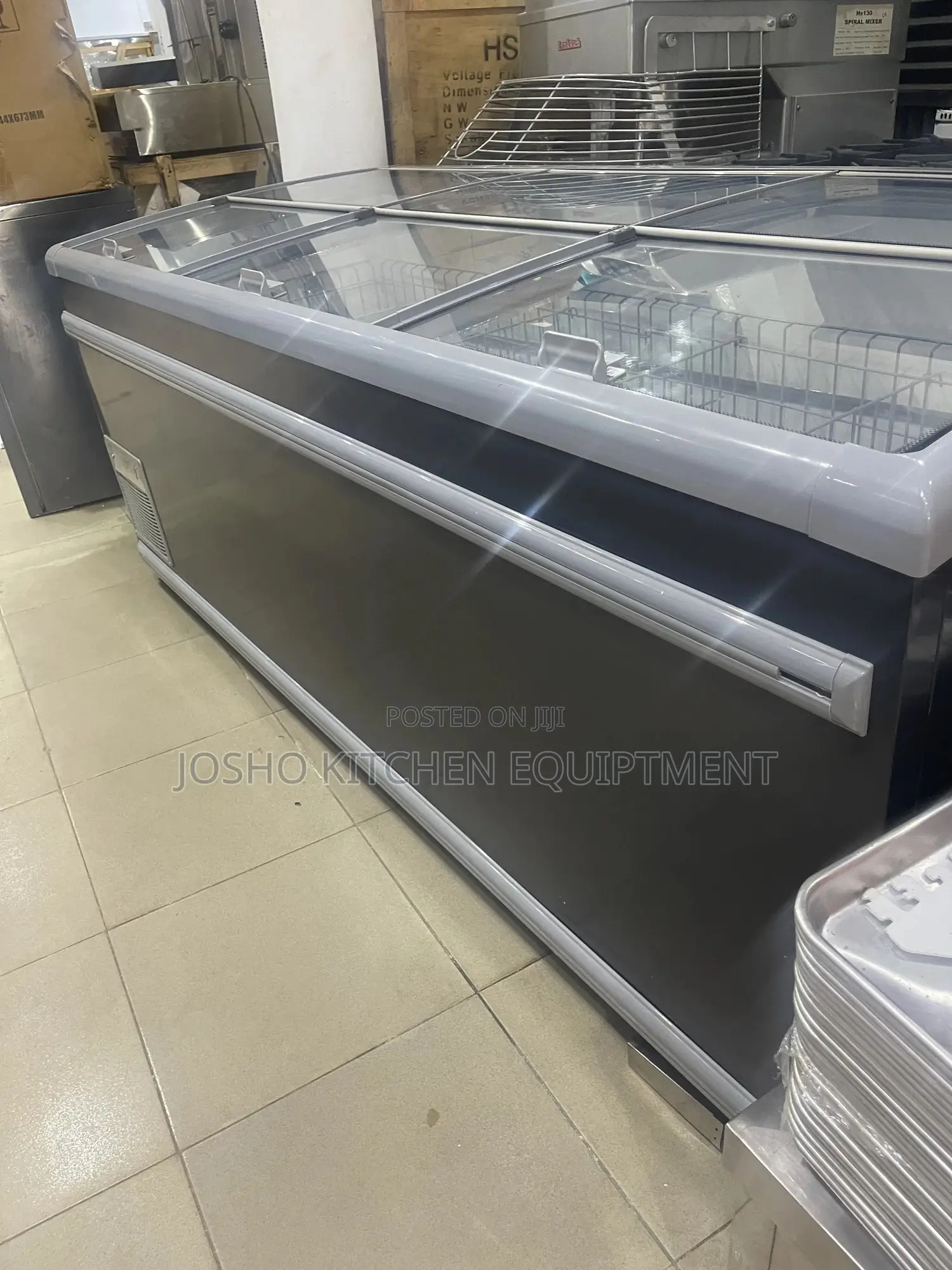 Island Display Freezer