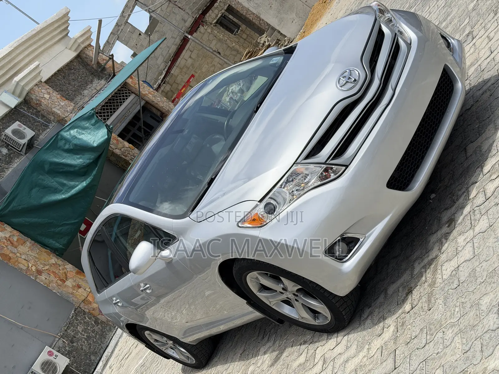 Toyota Venza AWD 2010 Silver