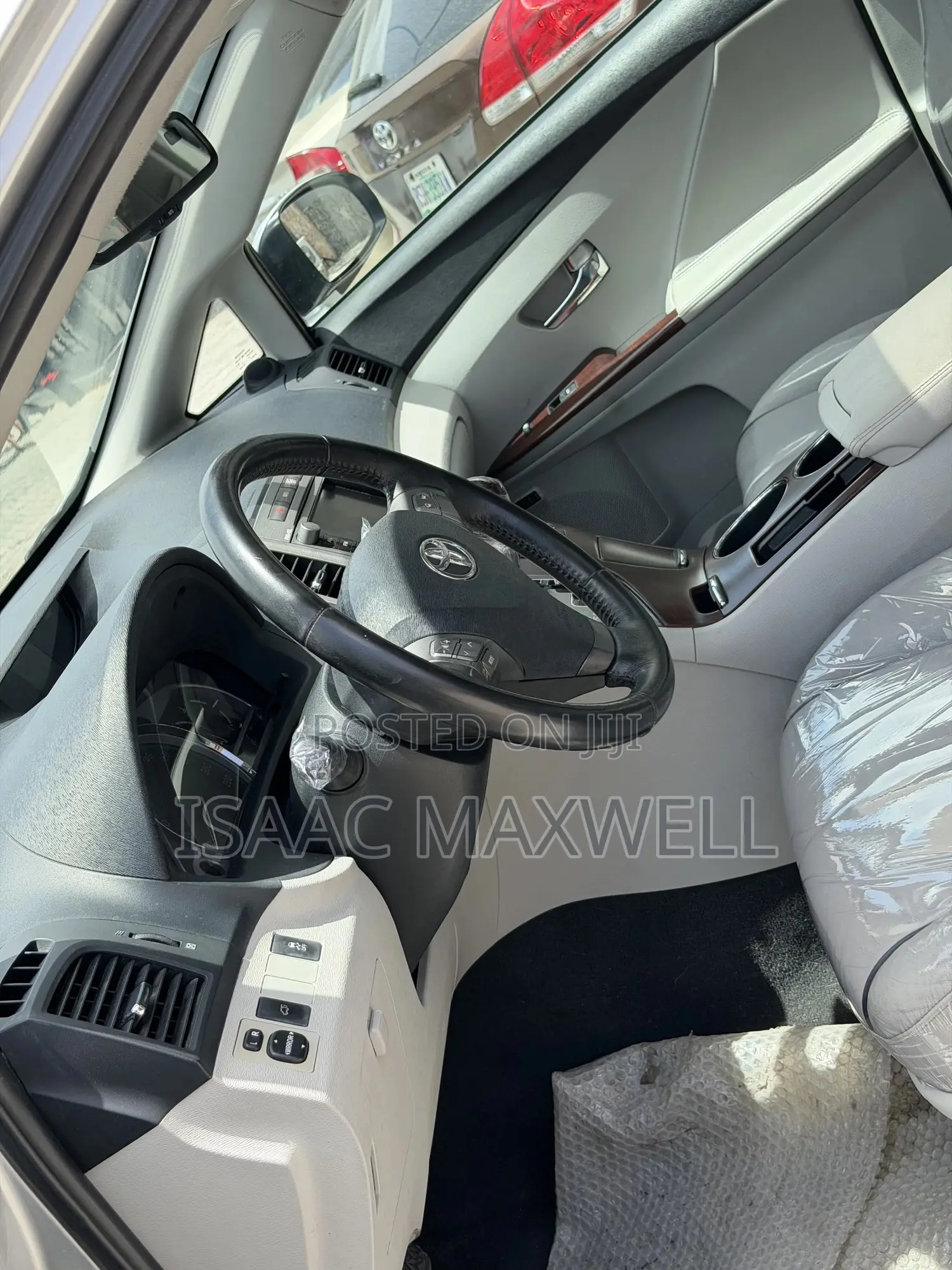Toyota Venza AWD 2010 Silver