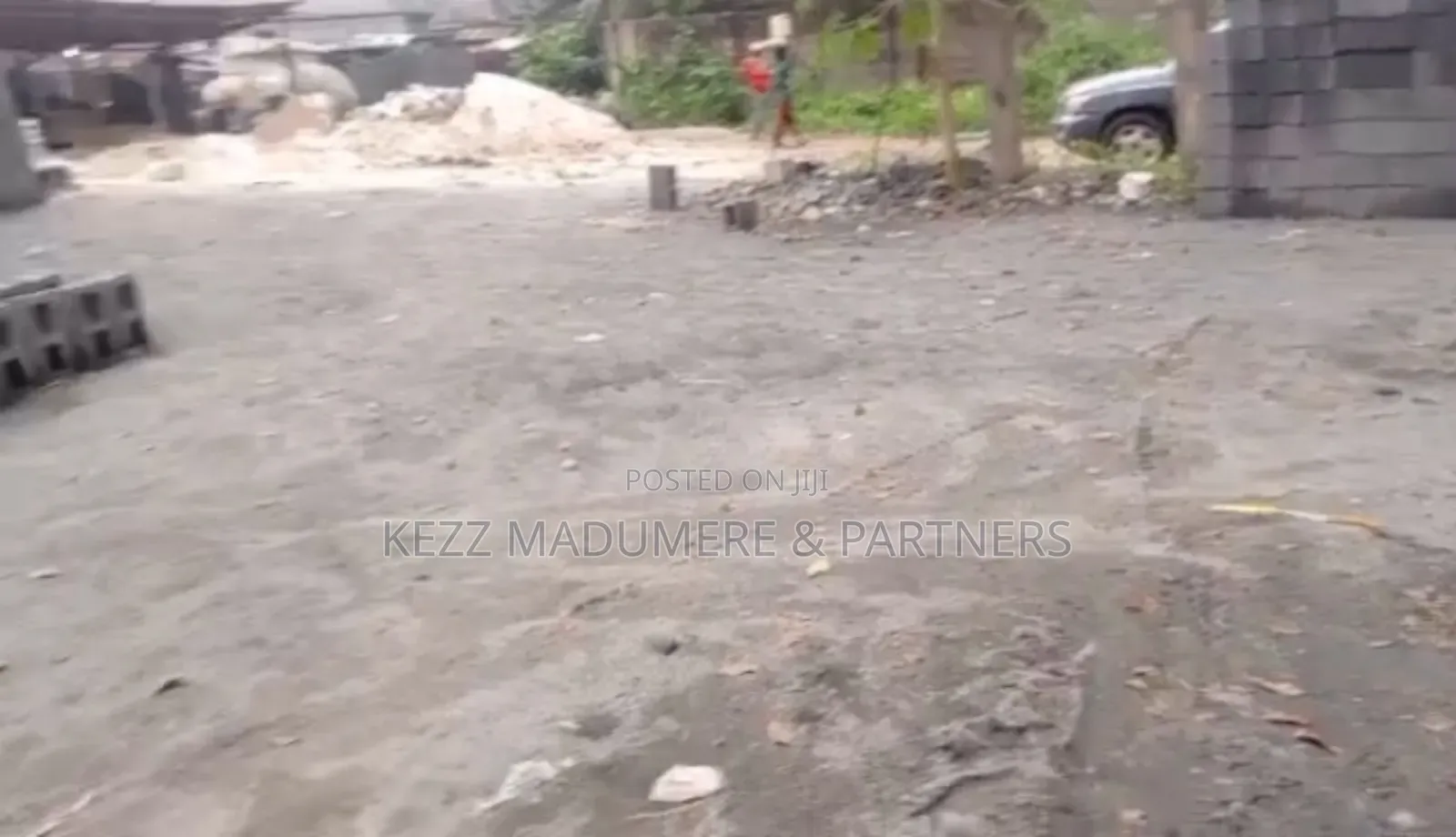 For Sale : 6 Plots Major Obirikwere Flyover New Airport Road, Ph