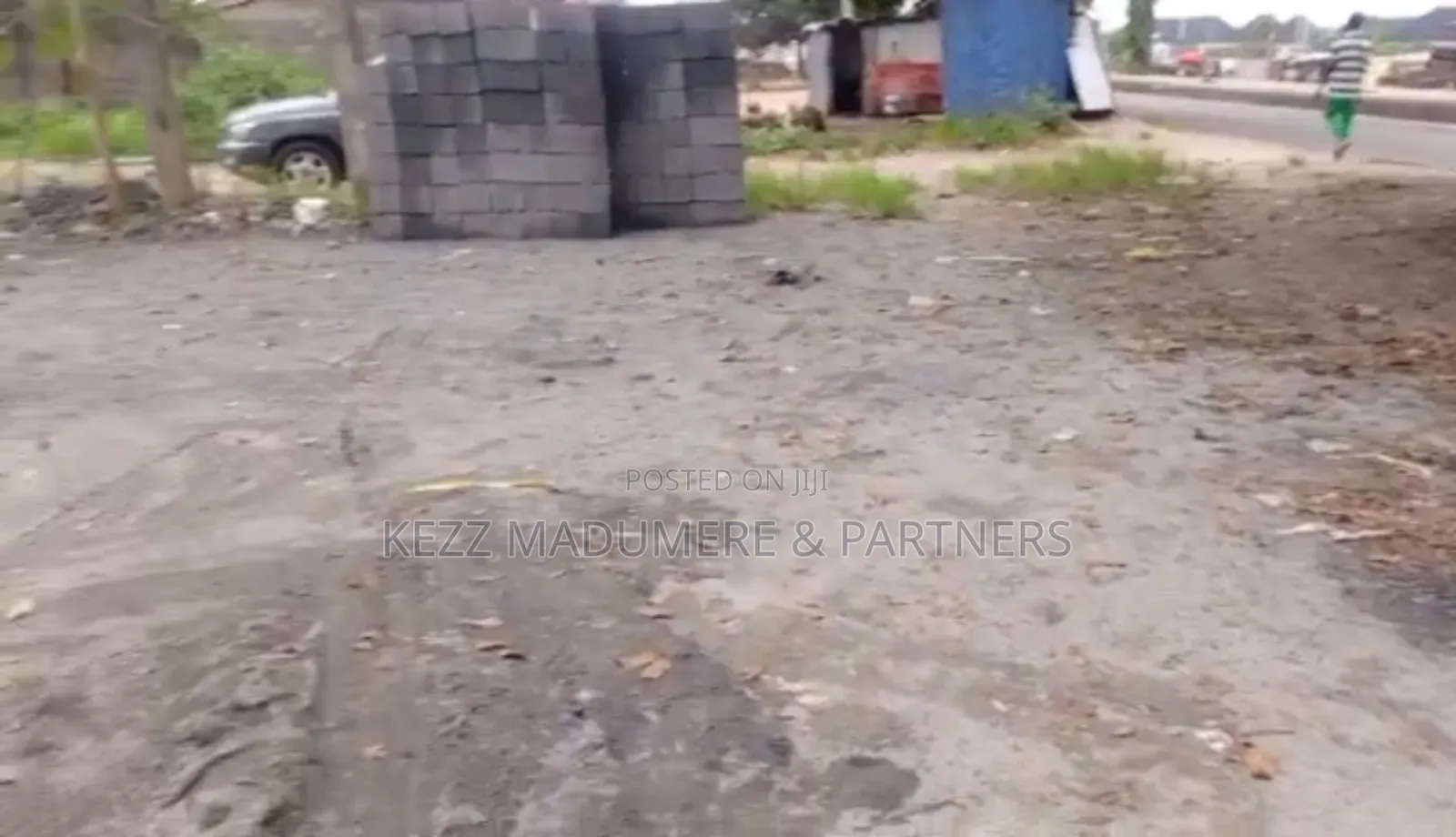 For Sale : 6 Plots Major Obirikwere Flyover New Airport Road, Ph
