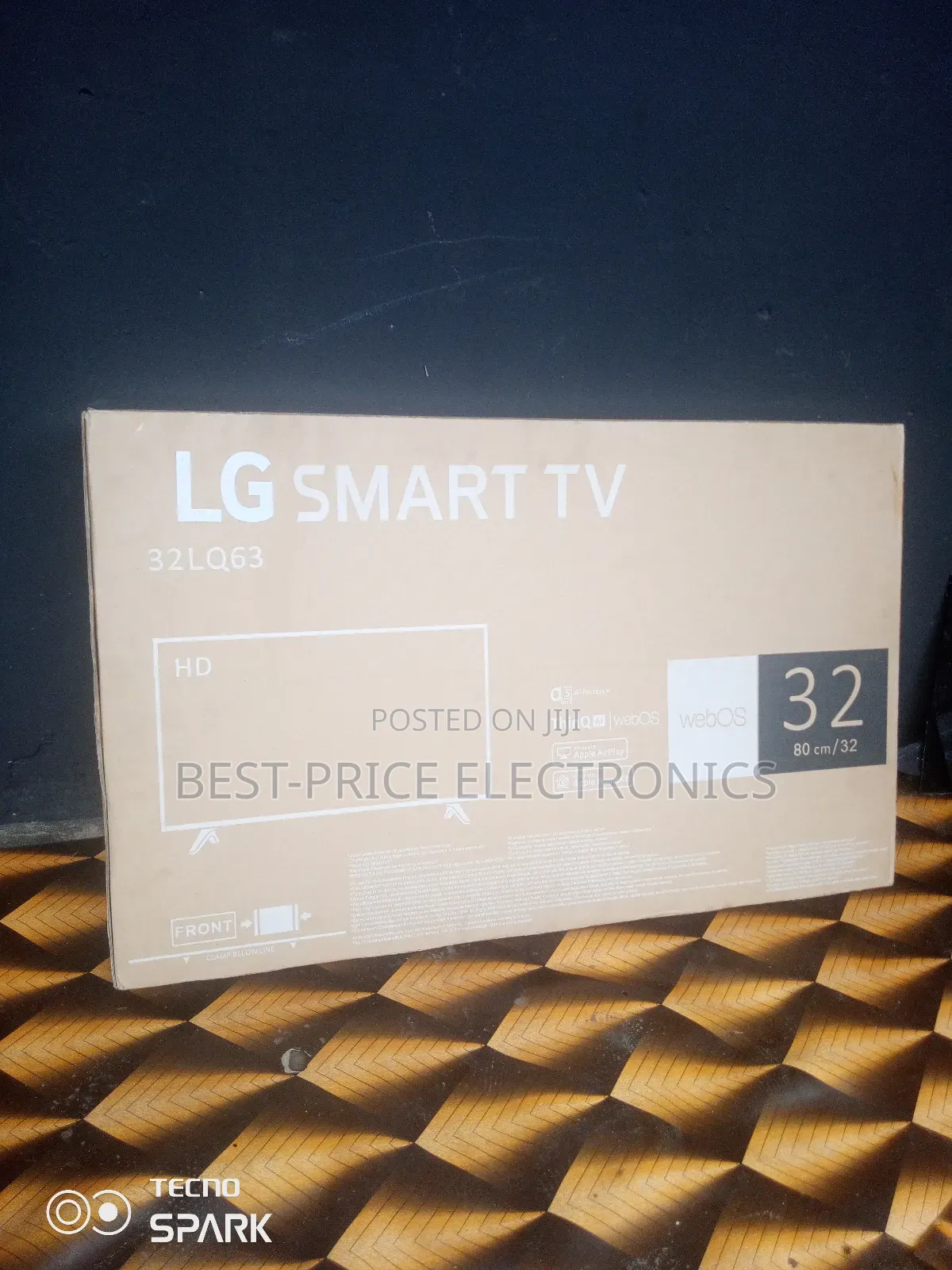 Lg 32 Inches Tv With Built-in Apps and Wifi Apps