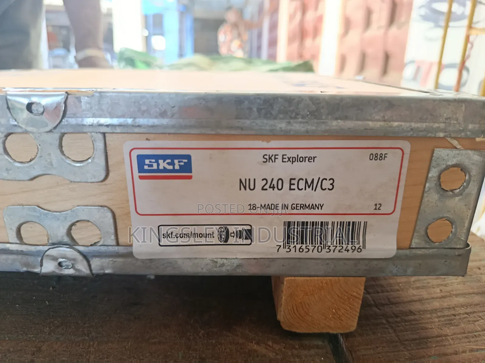 Nu240ecm Cylindrical Roller Bearing SKF Original