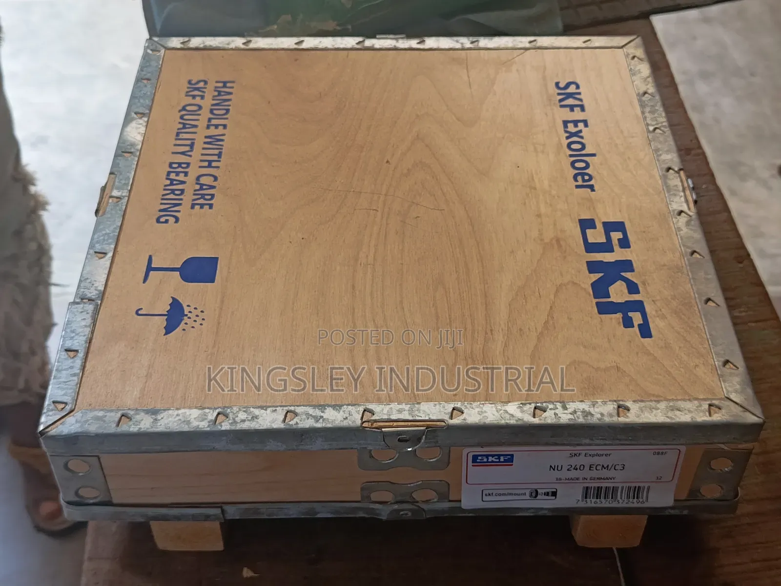 Nu240ecm Cylindrical Roller Bearing SKF Original
