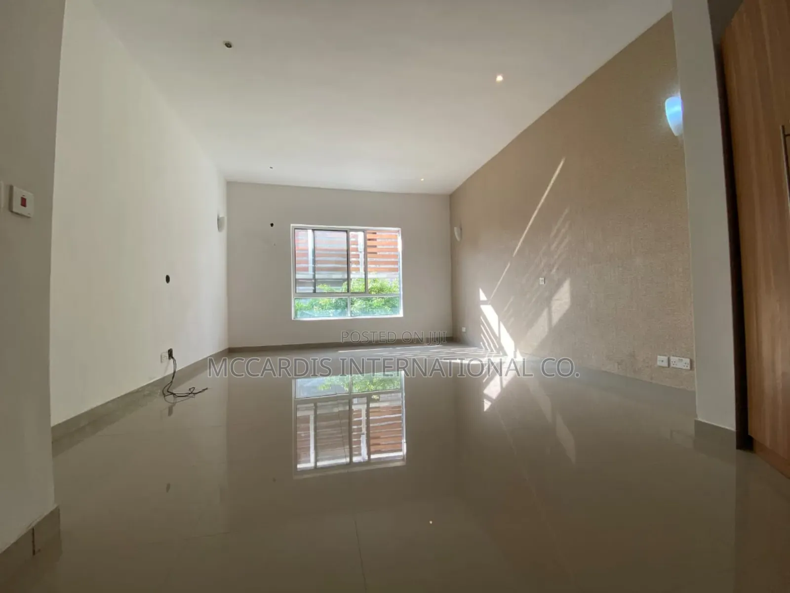 3bdrm Apartment in Banana Island Estate for sale