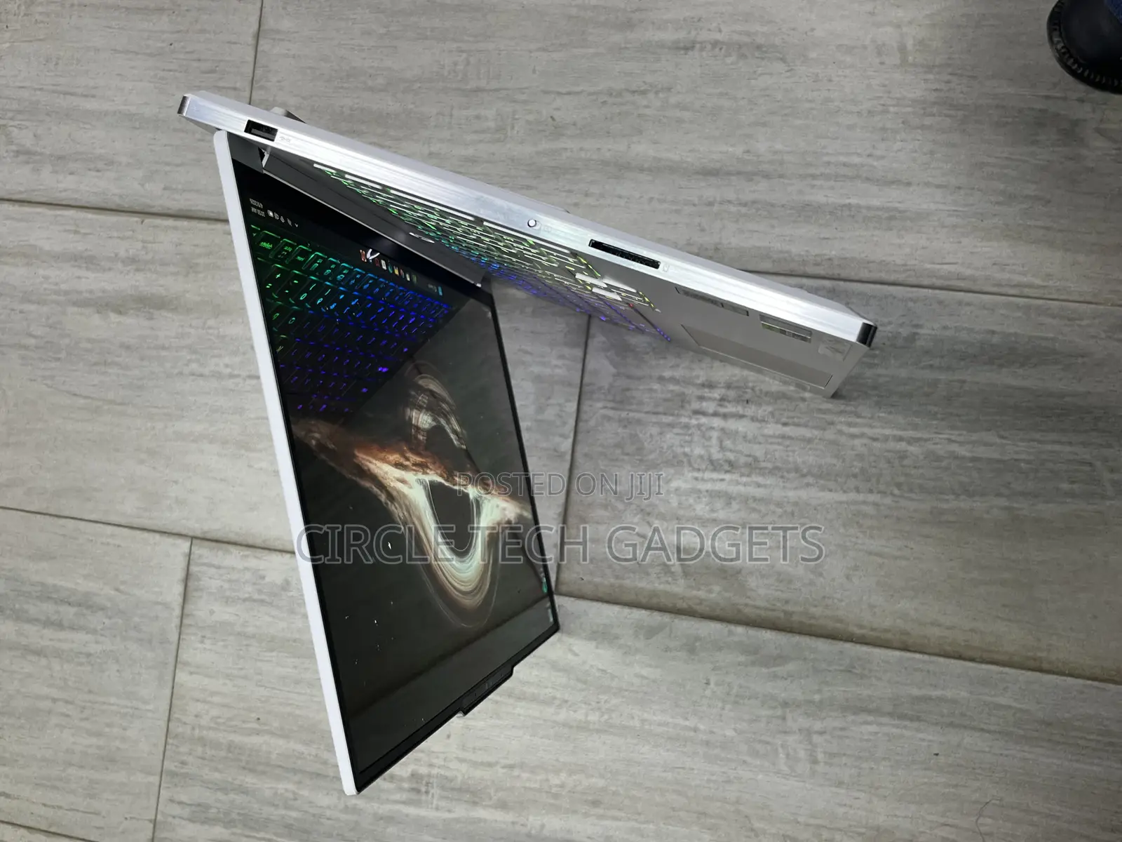 Laptop Lenovo Legion 7 16GB Intel Core Ultra 9 SSD 1T