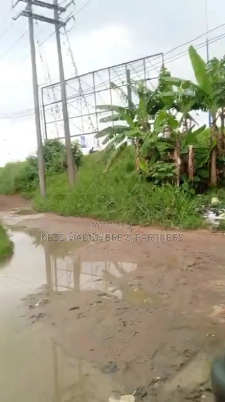 For Sale : 4 Plots on Obirikwere Flyover New Airport Opm Road , Ph