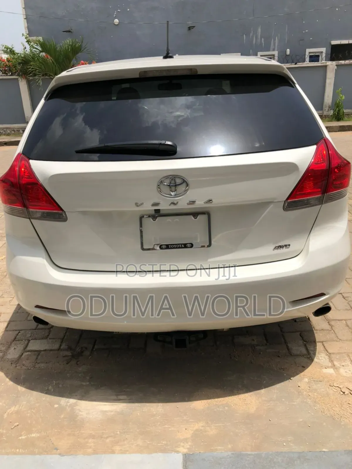 Toyota Venza V6 AWD 2011 White