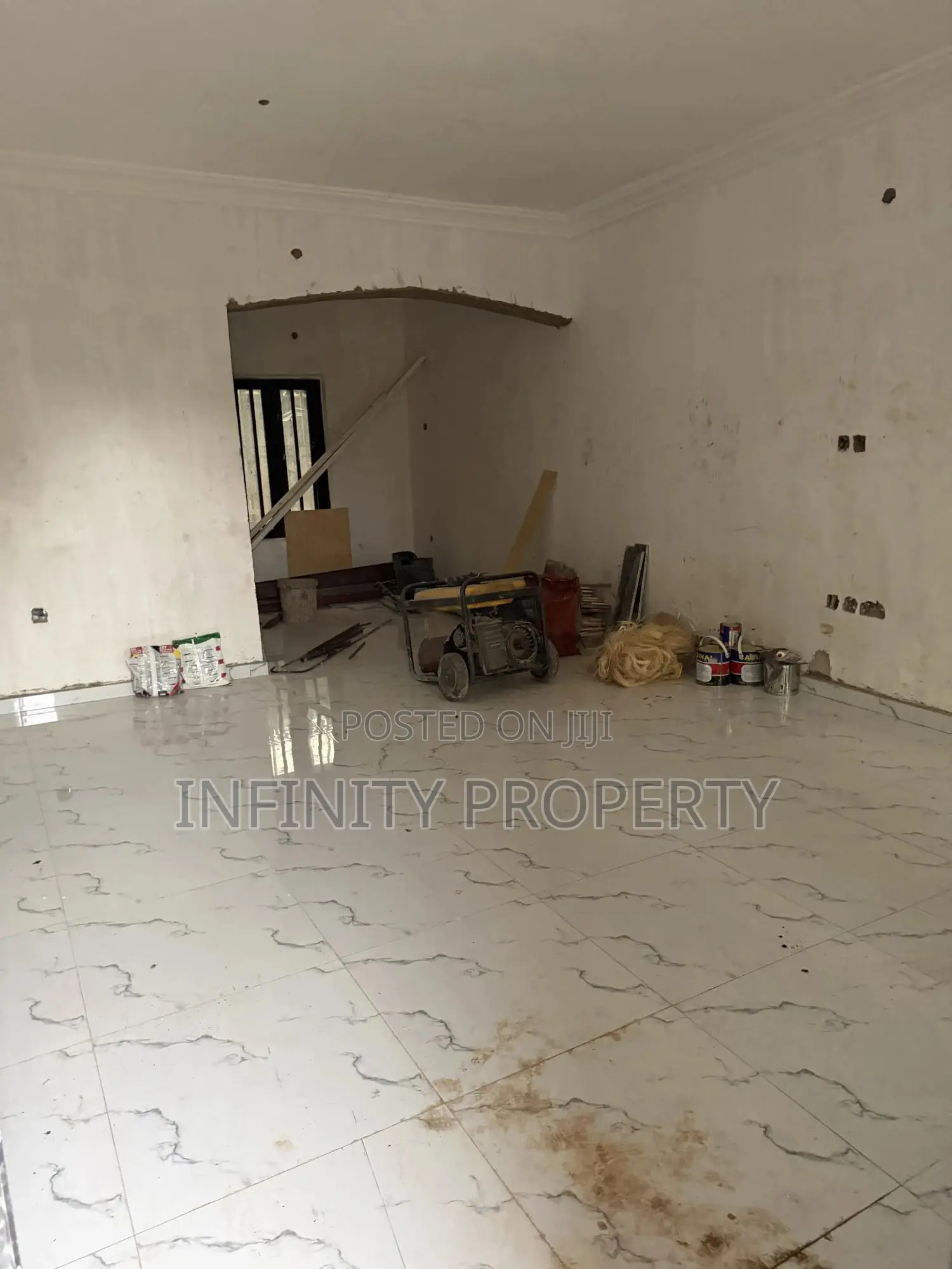 3bdrm Block of Flats in Etete, Benin City for rent