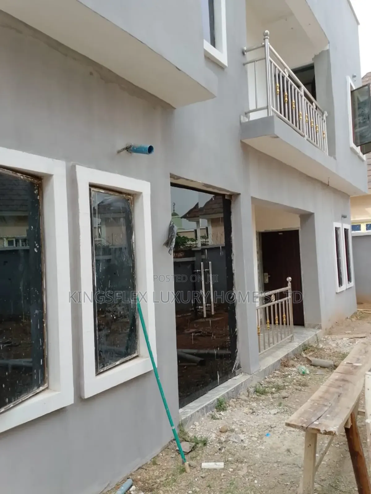 6bdrm Block of Flats in Behind Becky 2, Karu for sale