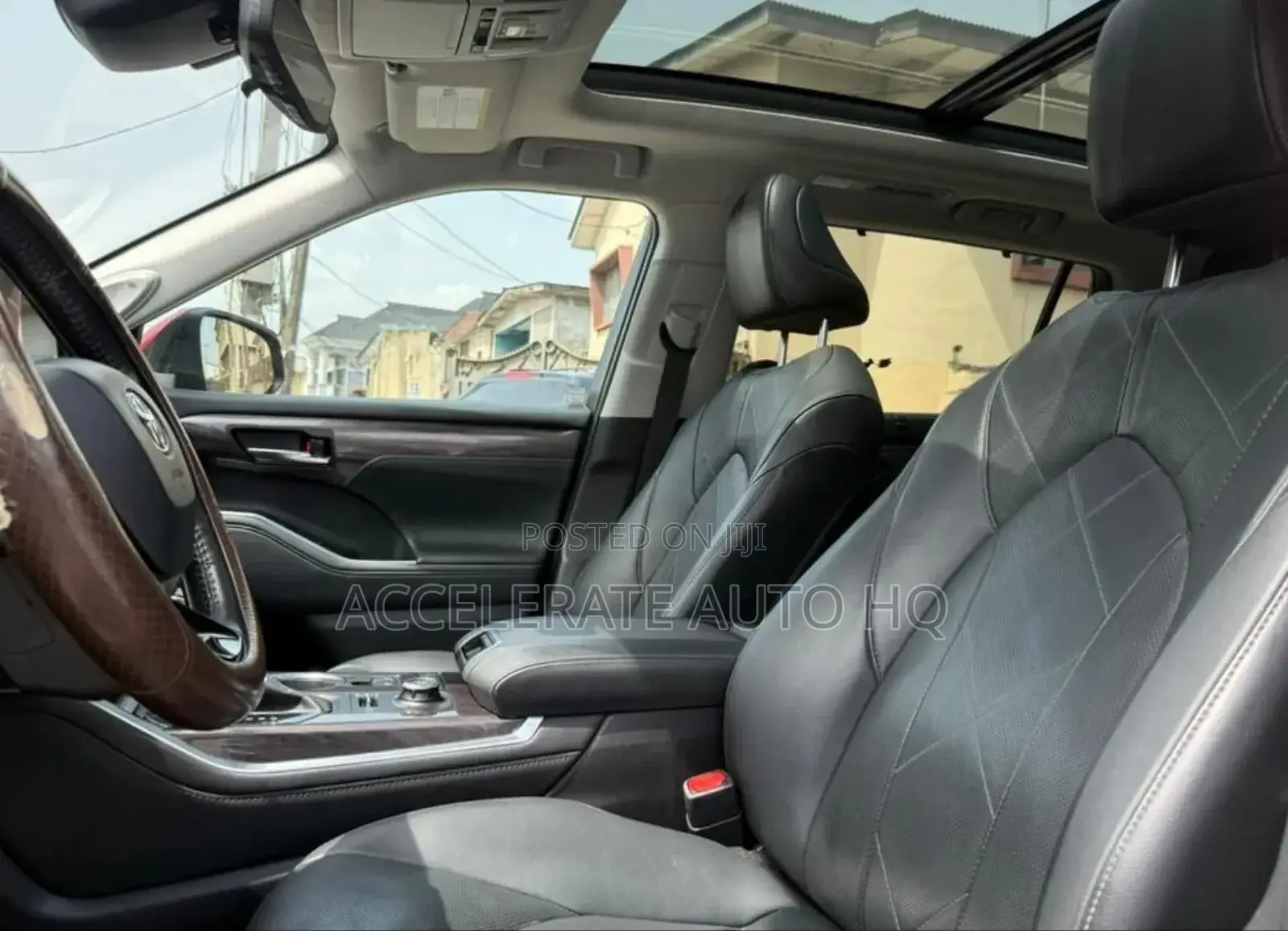 Toyota Highlander Platinum 2021 Red