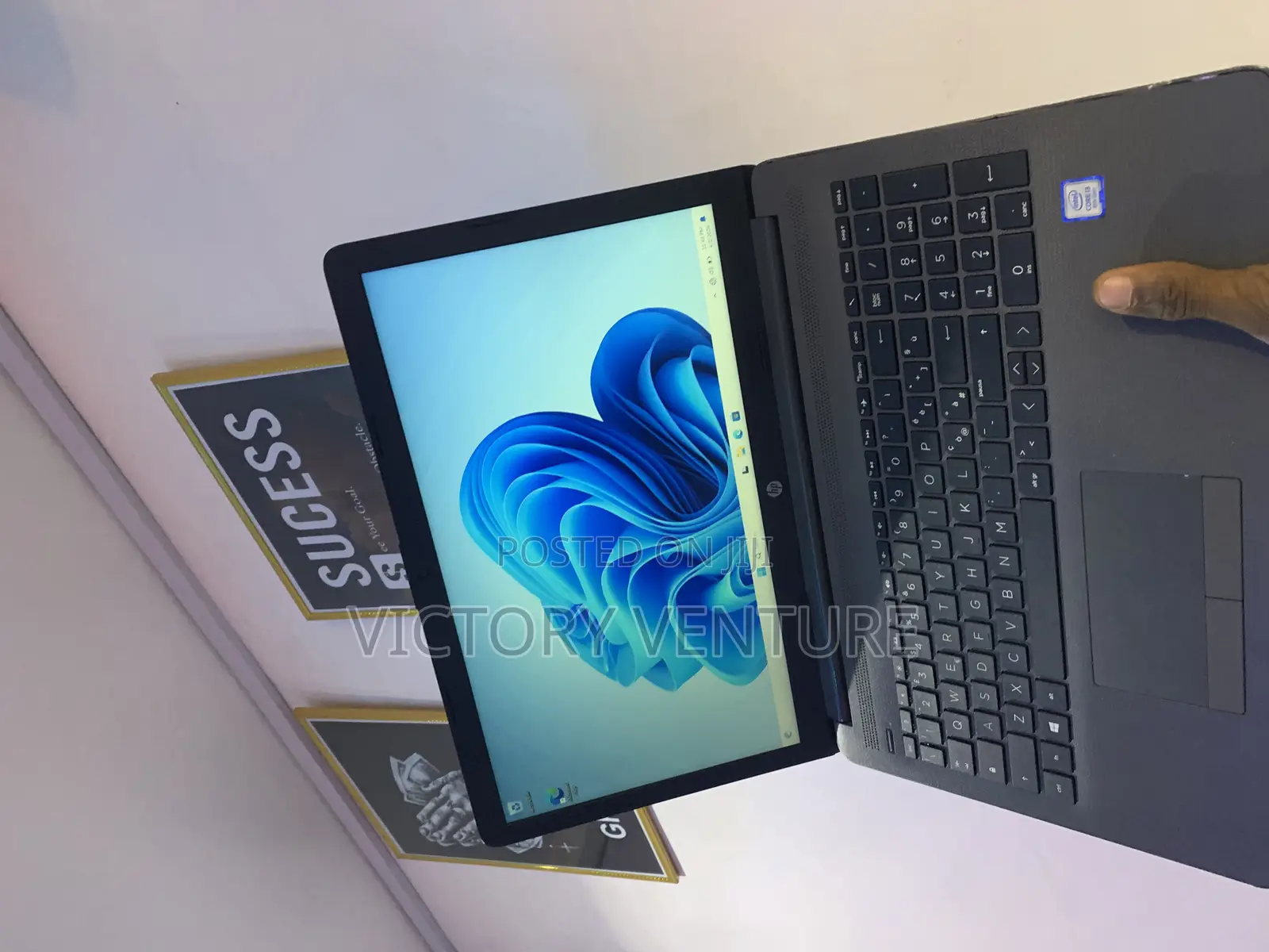 Laptop HP 250 G7 8GB Intel Core i3 SSD 128GB
