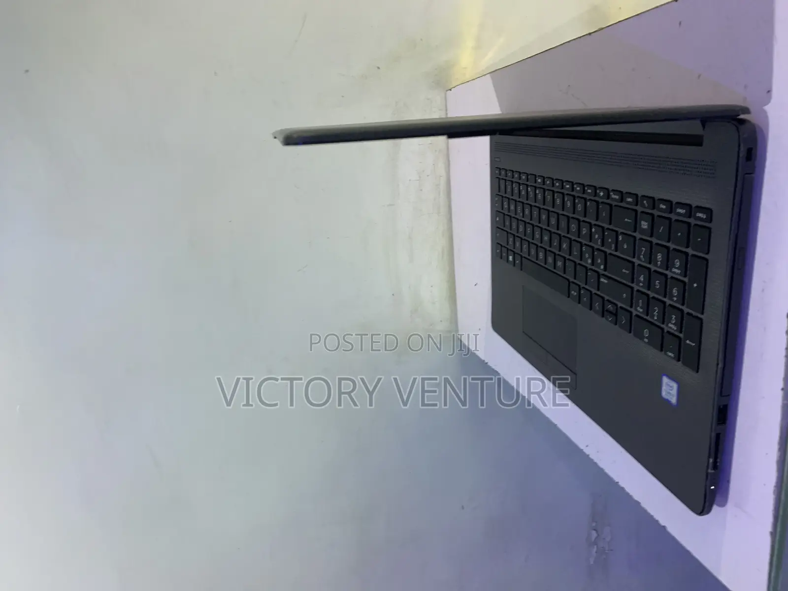 Laptop HP 250 G7 8GB Intel Core i3 SSD 128GB