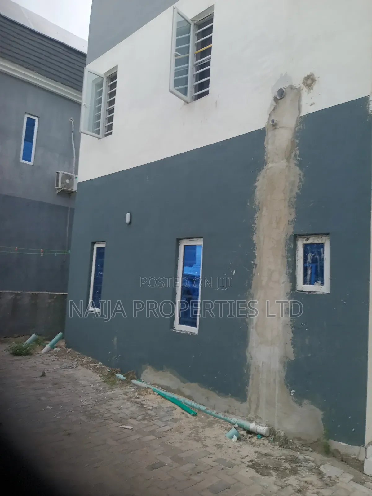 3bdrm Apartment in Oribanwa, Awoyaya for rent