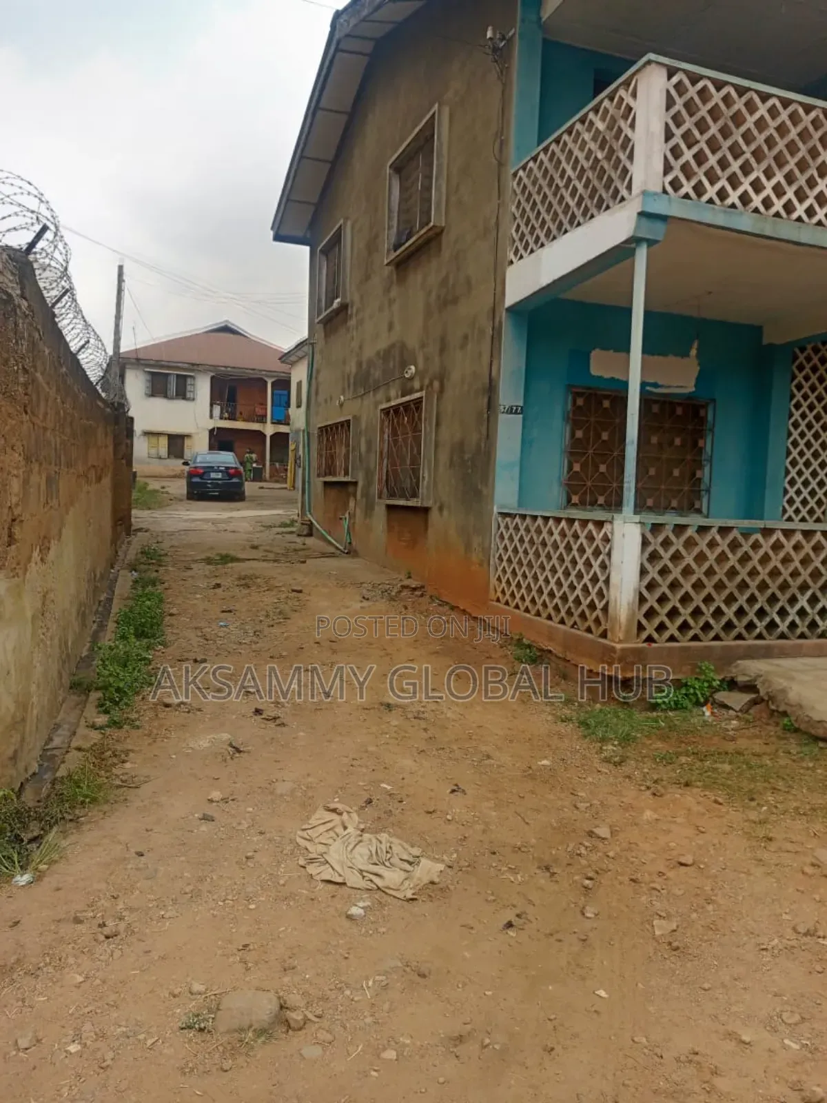 20bdrm Block of Flats in Felele, Behind Uba, Ibadan for sale