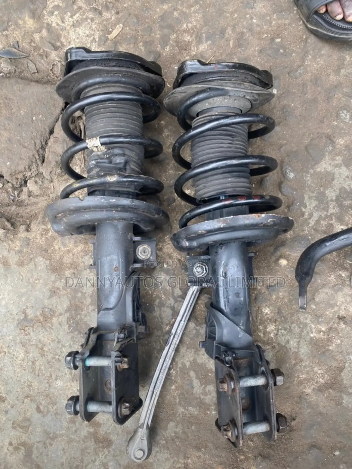 Front Shock for C300 W204 2010-2013 Model