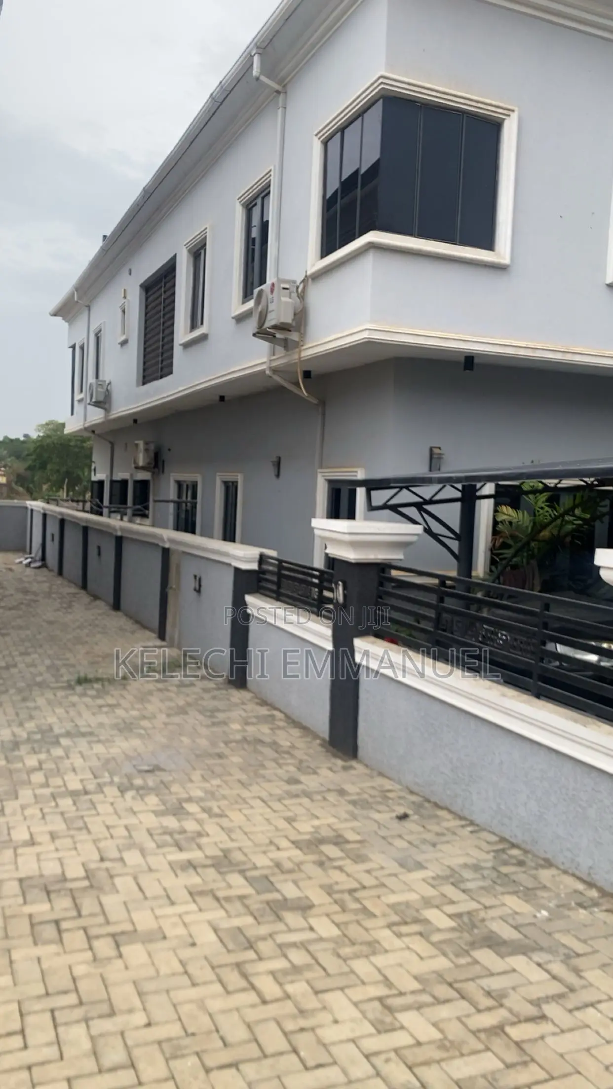 4bdrm Duplex in Lugbe for rent