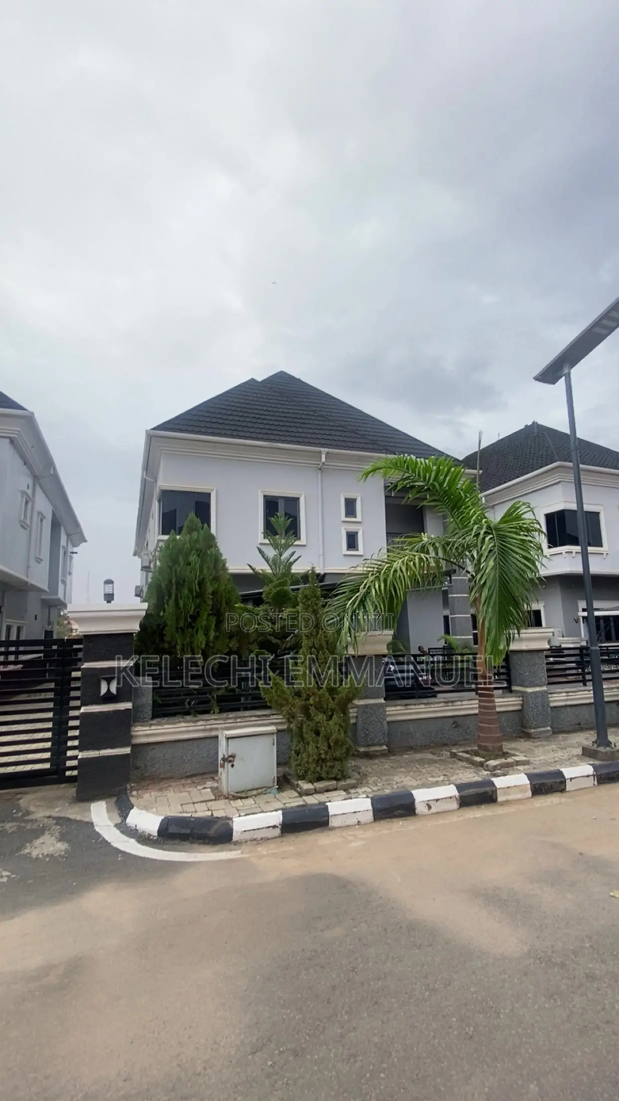 4bdrm Duplex in Lugbe for rent