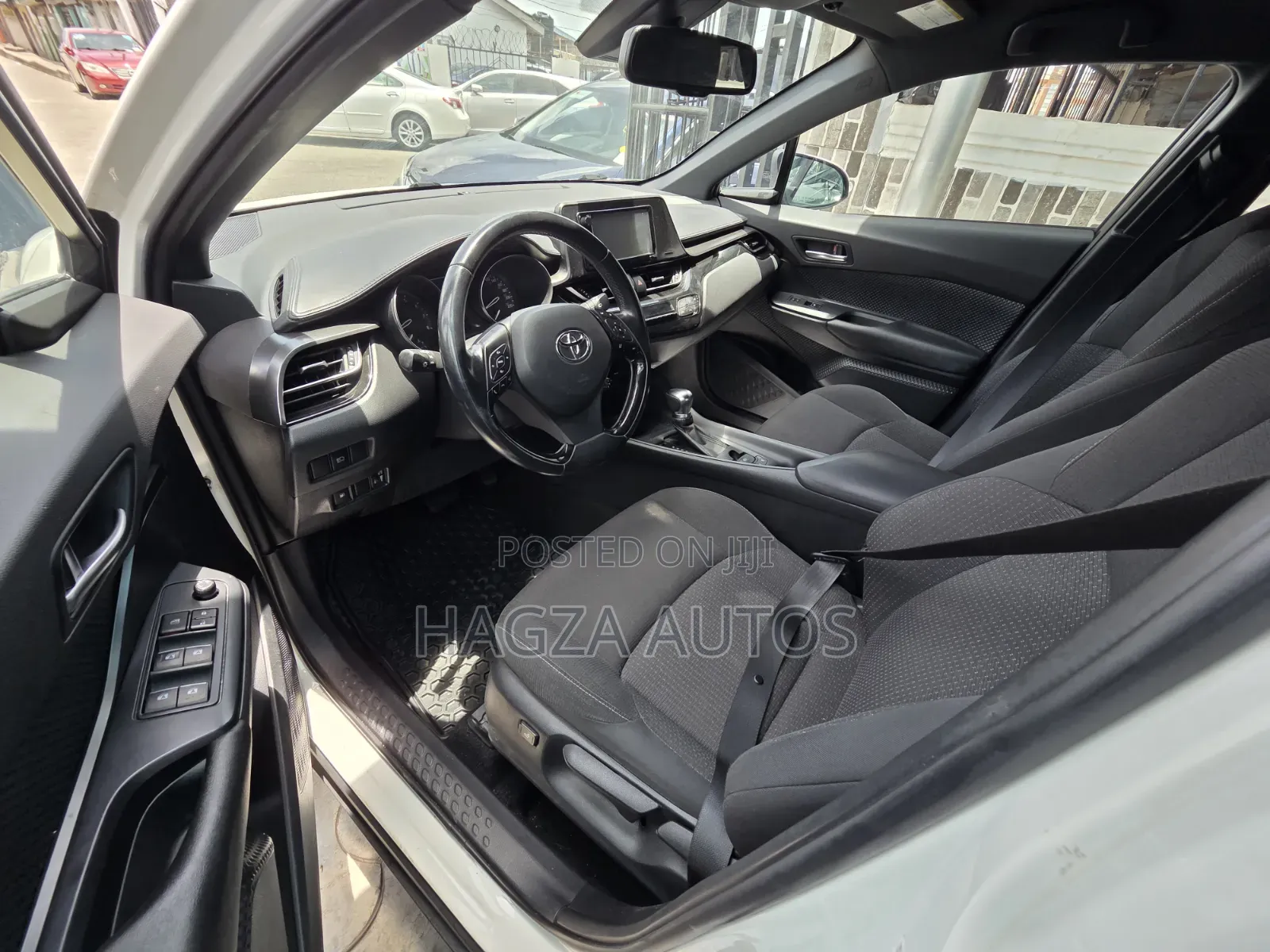 Toyota C-HR 2017 White