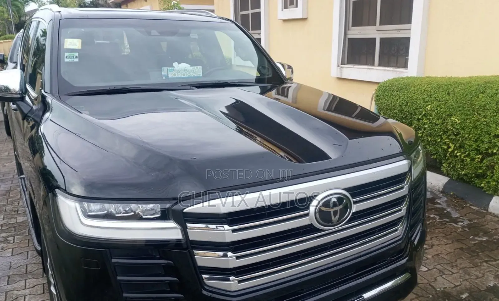 Toyota Land Cruiser J300 4.0 2022 Black