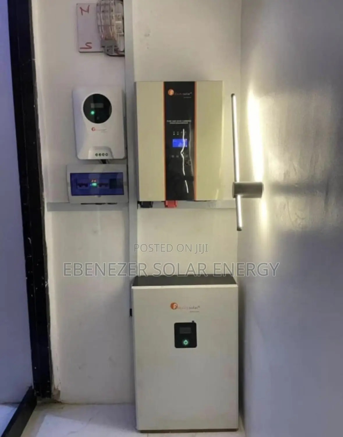 10kwh Lithium Battery Full Setup / 5kva Inverter/8pics of 600w Panels